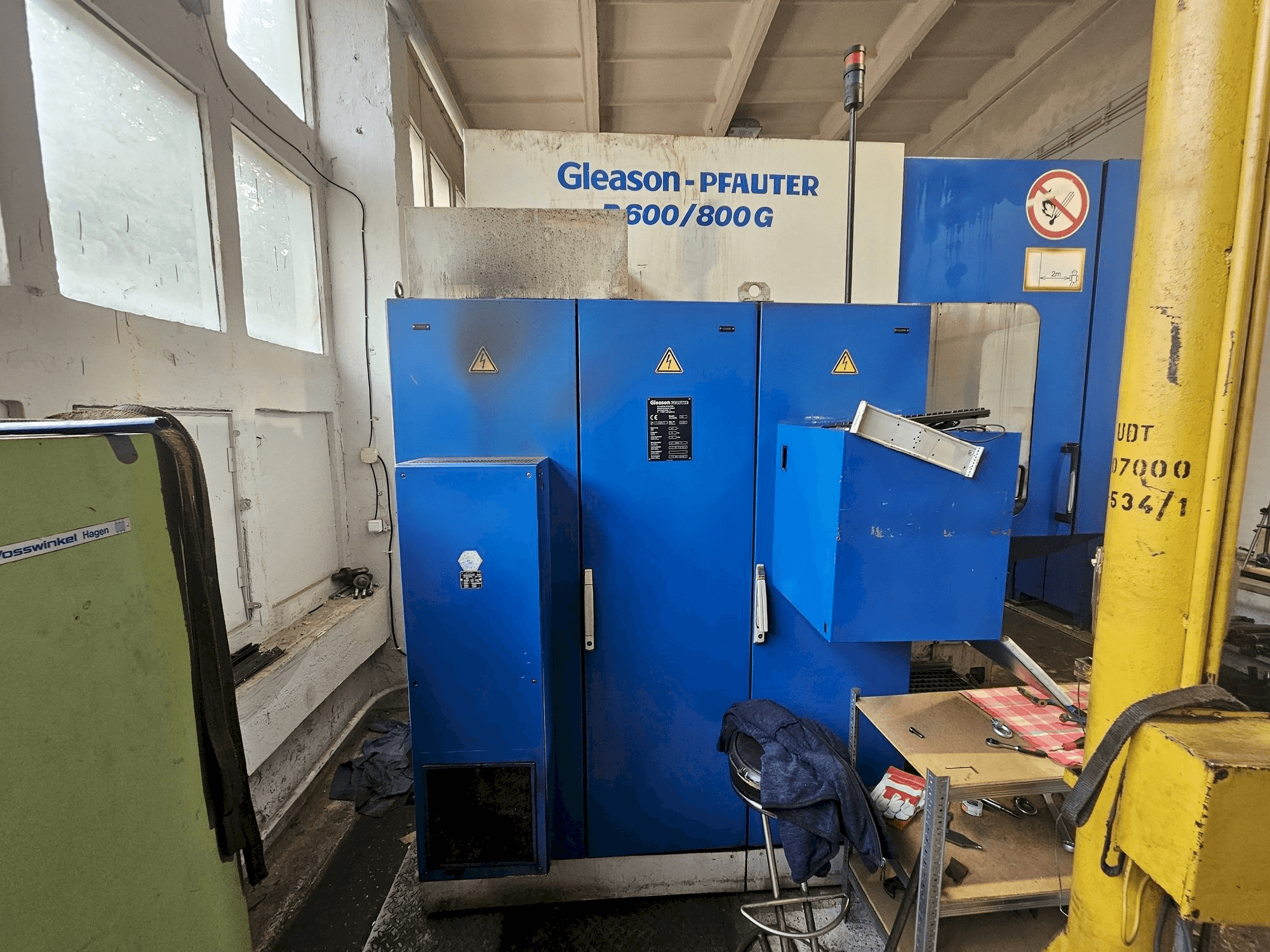 MACHINE_IMG_ALT_FRONT_VIEW