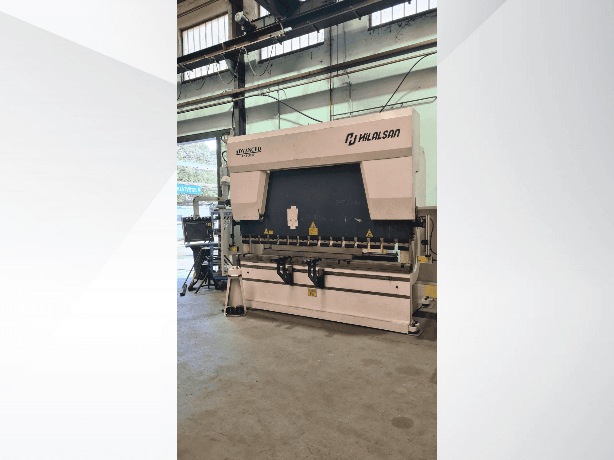 MACHINE_IMG_ALT_FRONT_VIEW