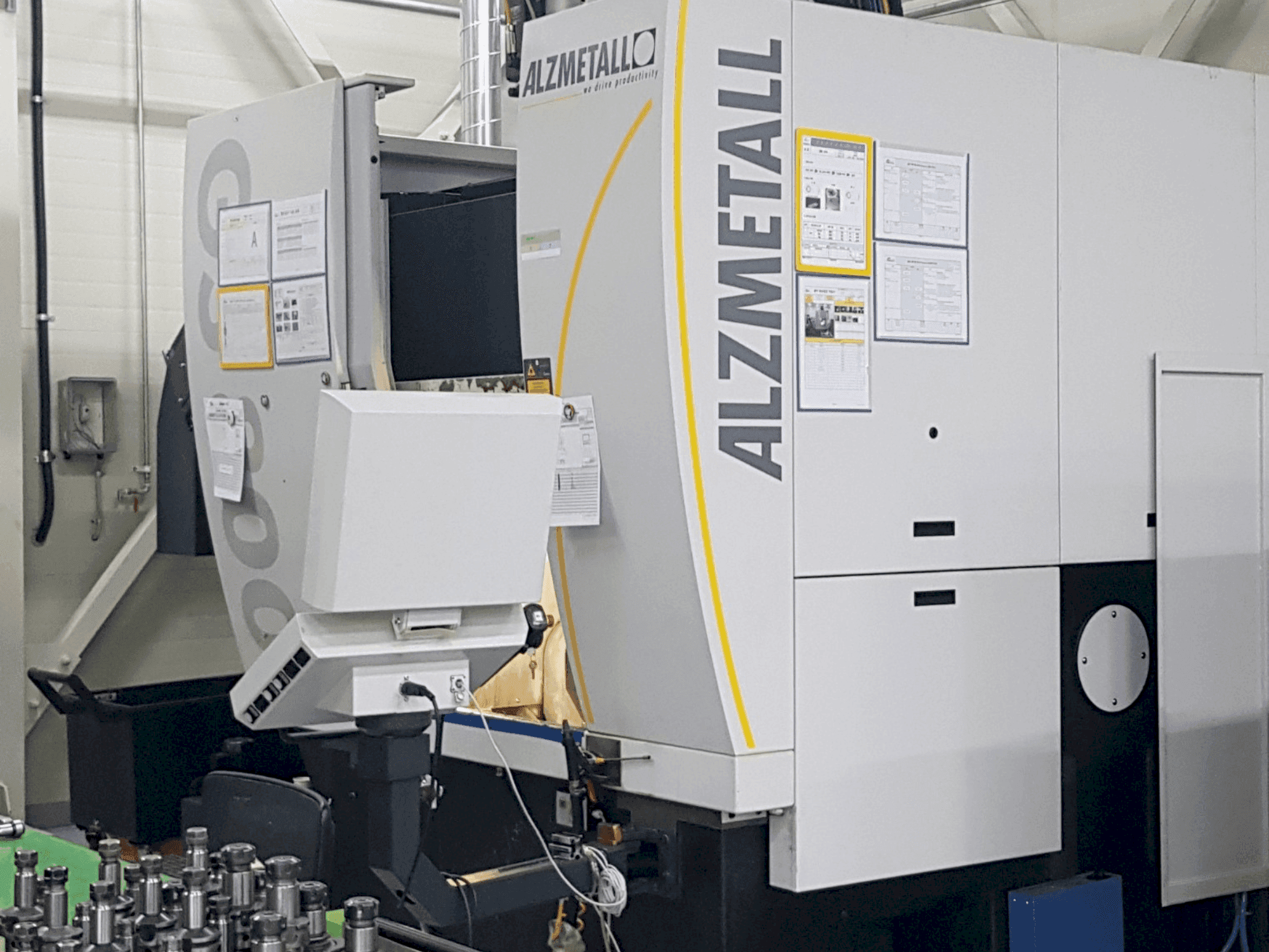 MACHINE_IMG_ALT_FRONT_VIEW