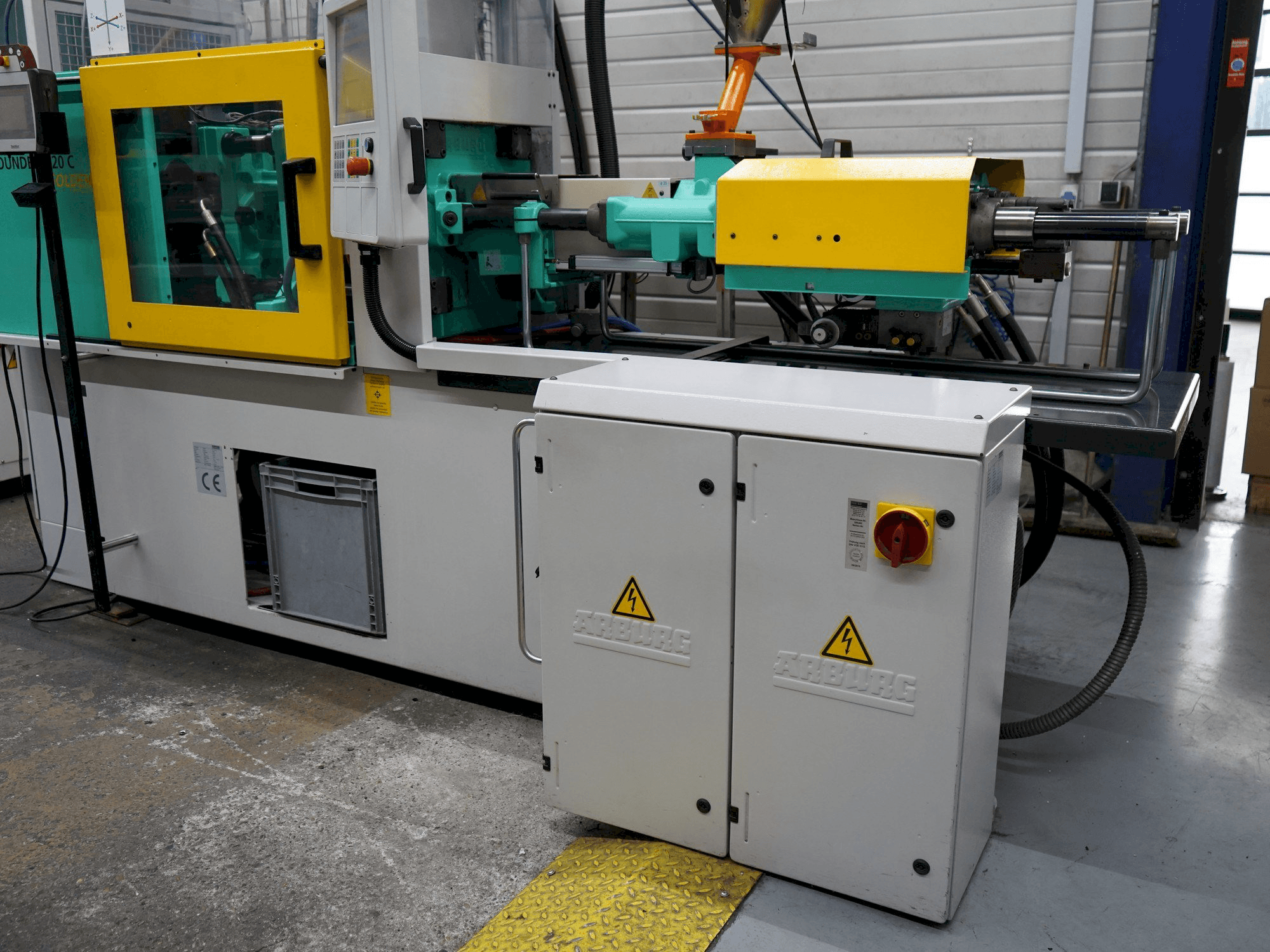 MACHINE_IMG_ALT_FRONT_VIEW