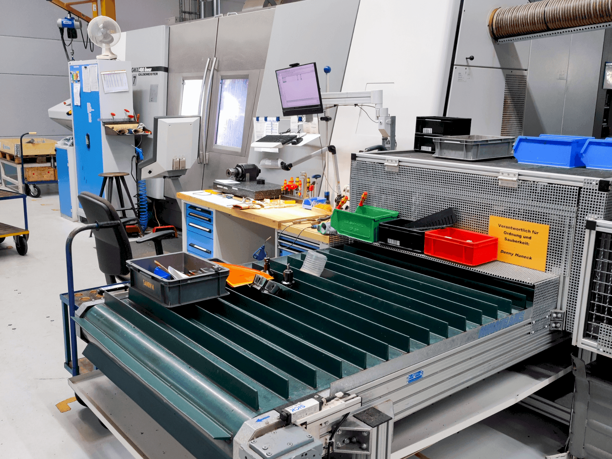 MACHINE_IMG_ALT_FRONT_VIEW