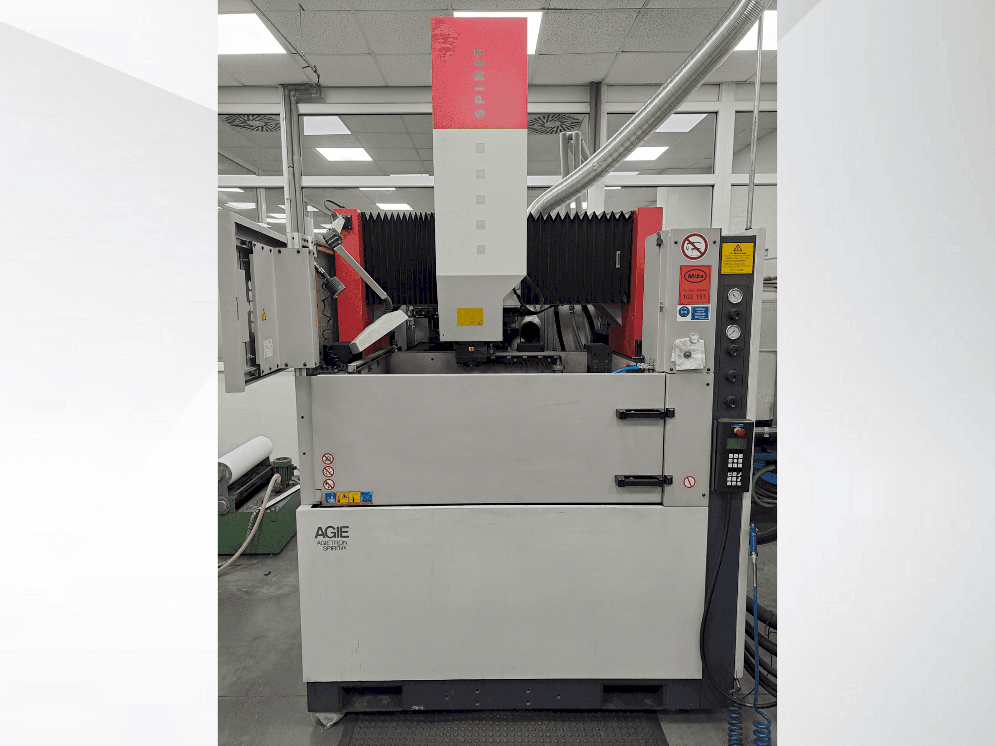 MACHINE_IMG_ALT_FRONT_VIEW