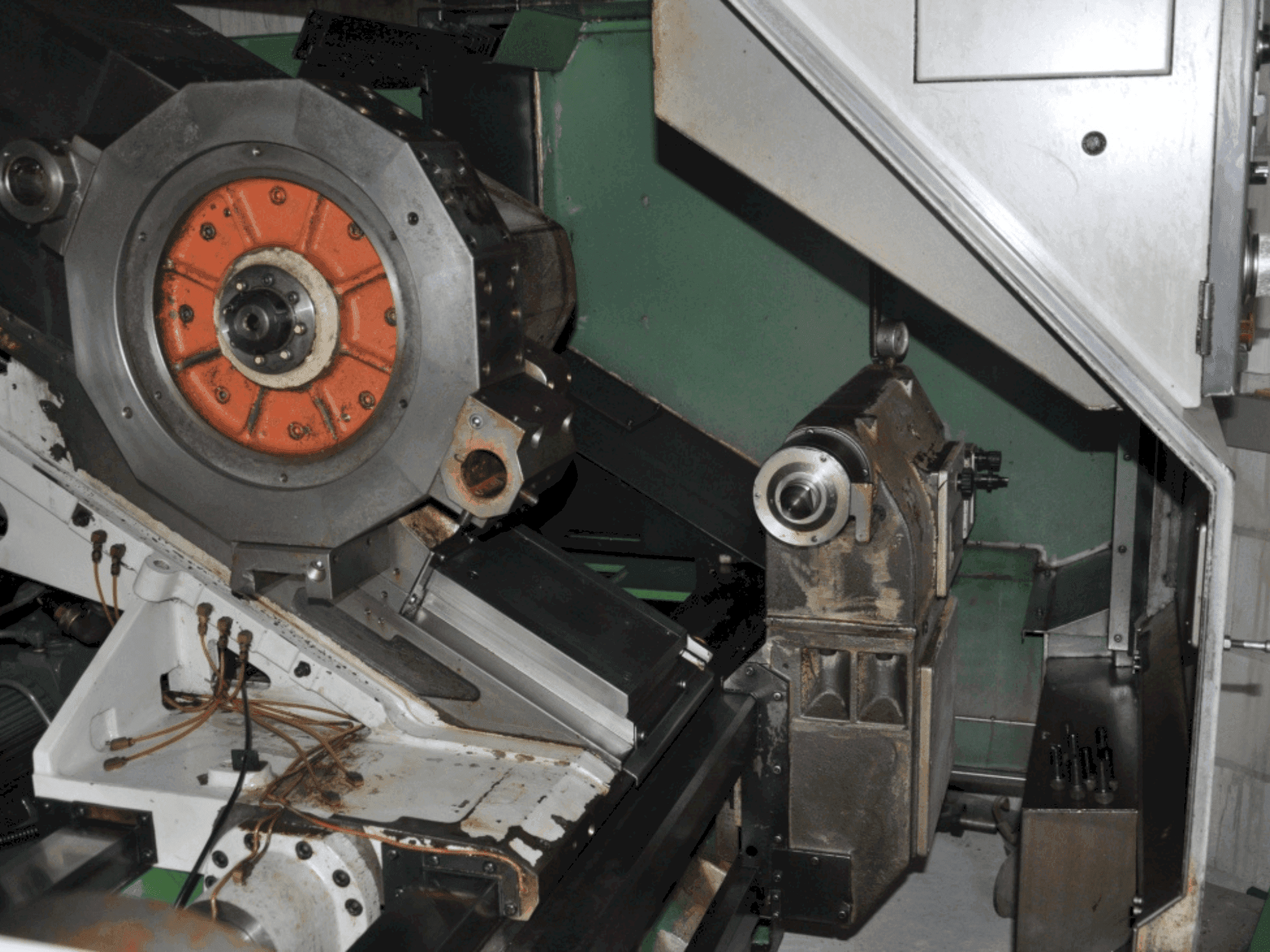 MACHINE_IMG_ALT_FRONT_VIEW