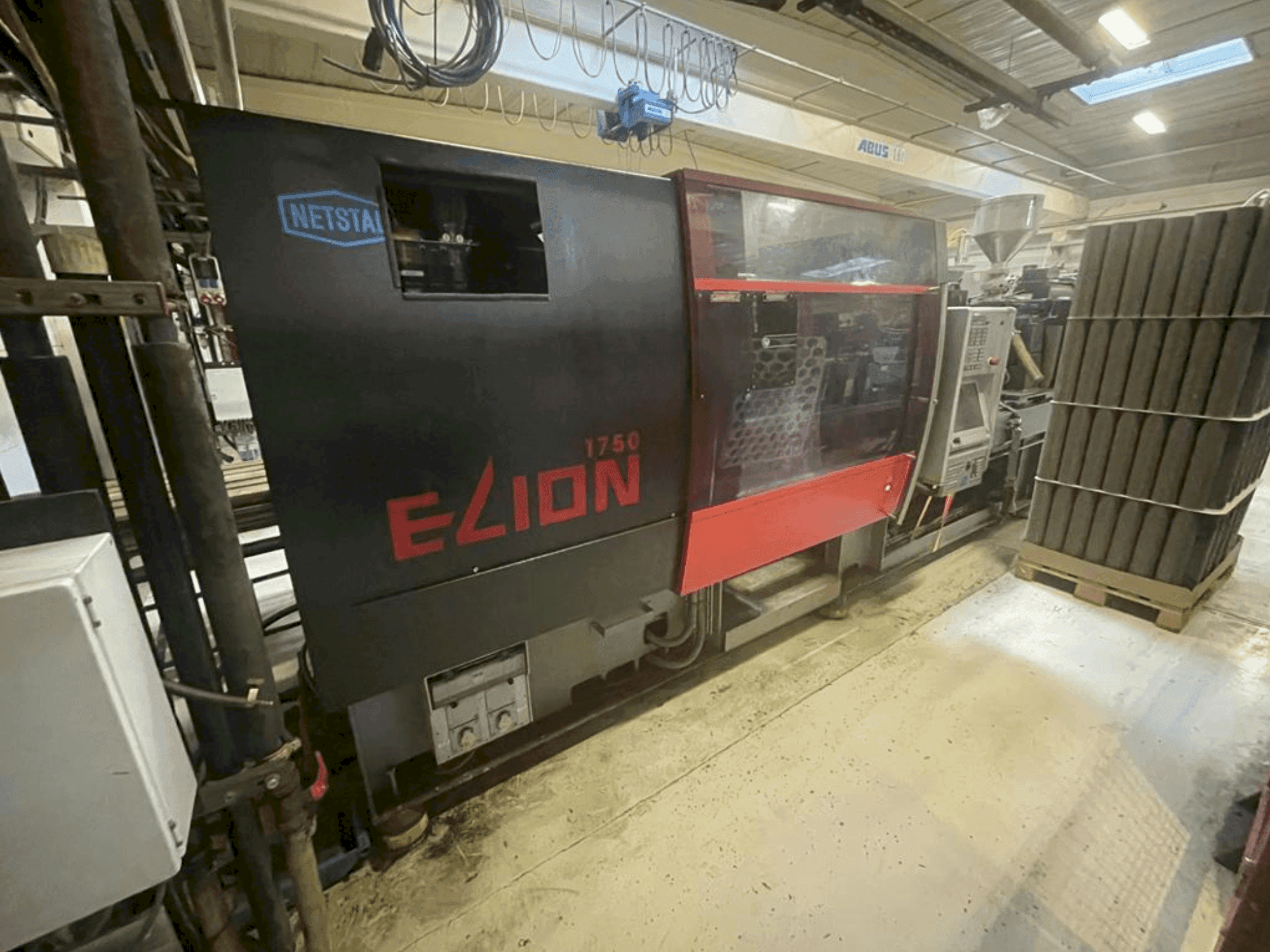 MACHINE_IMG_ALT_FRONT_VIEW