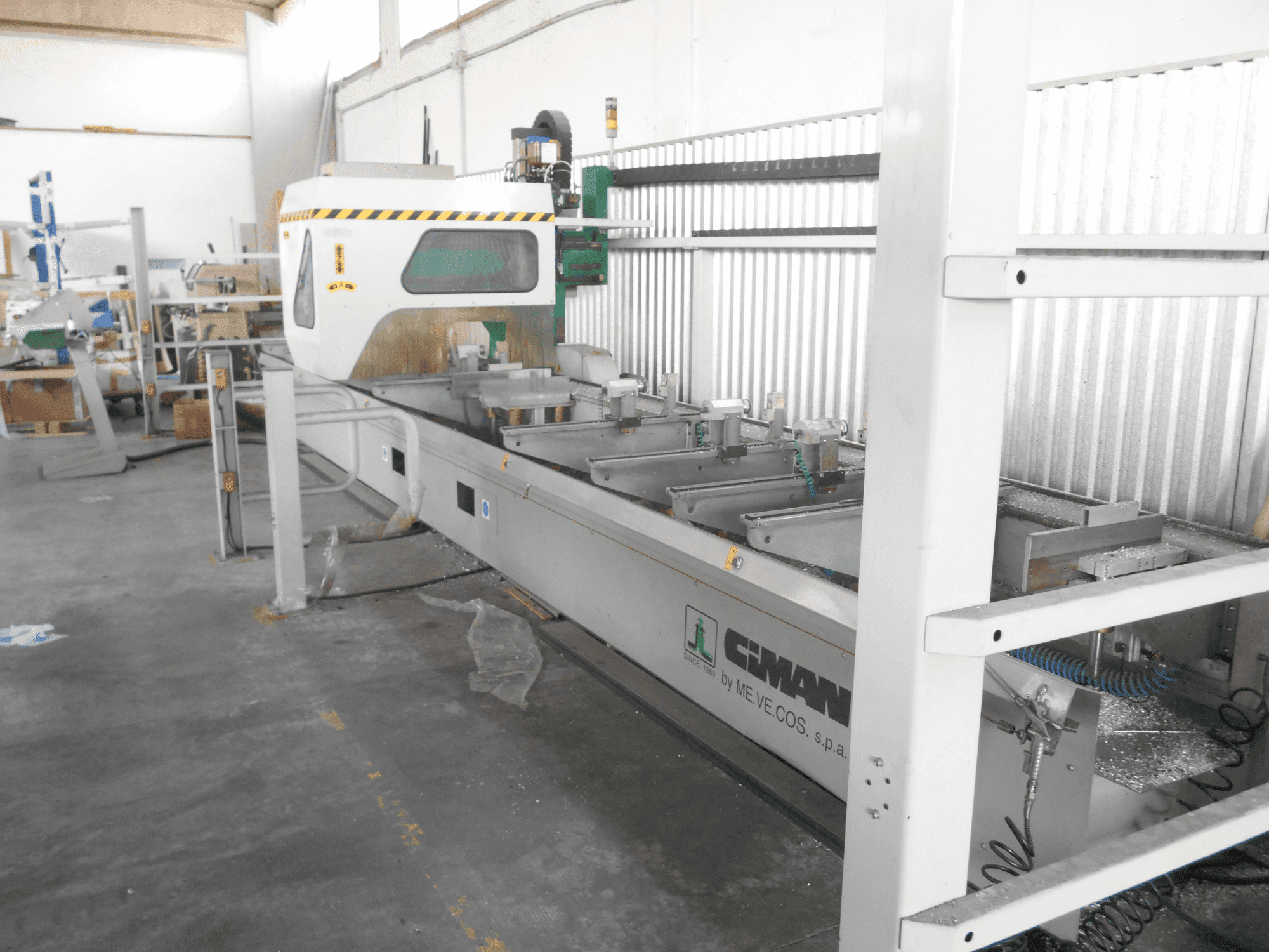 MACHINE_IMG_ALT_FRONT_VIEW