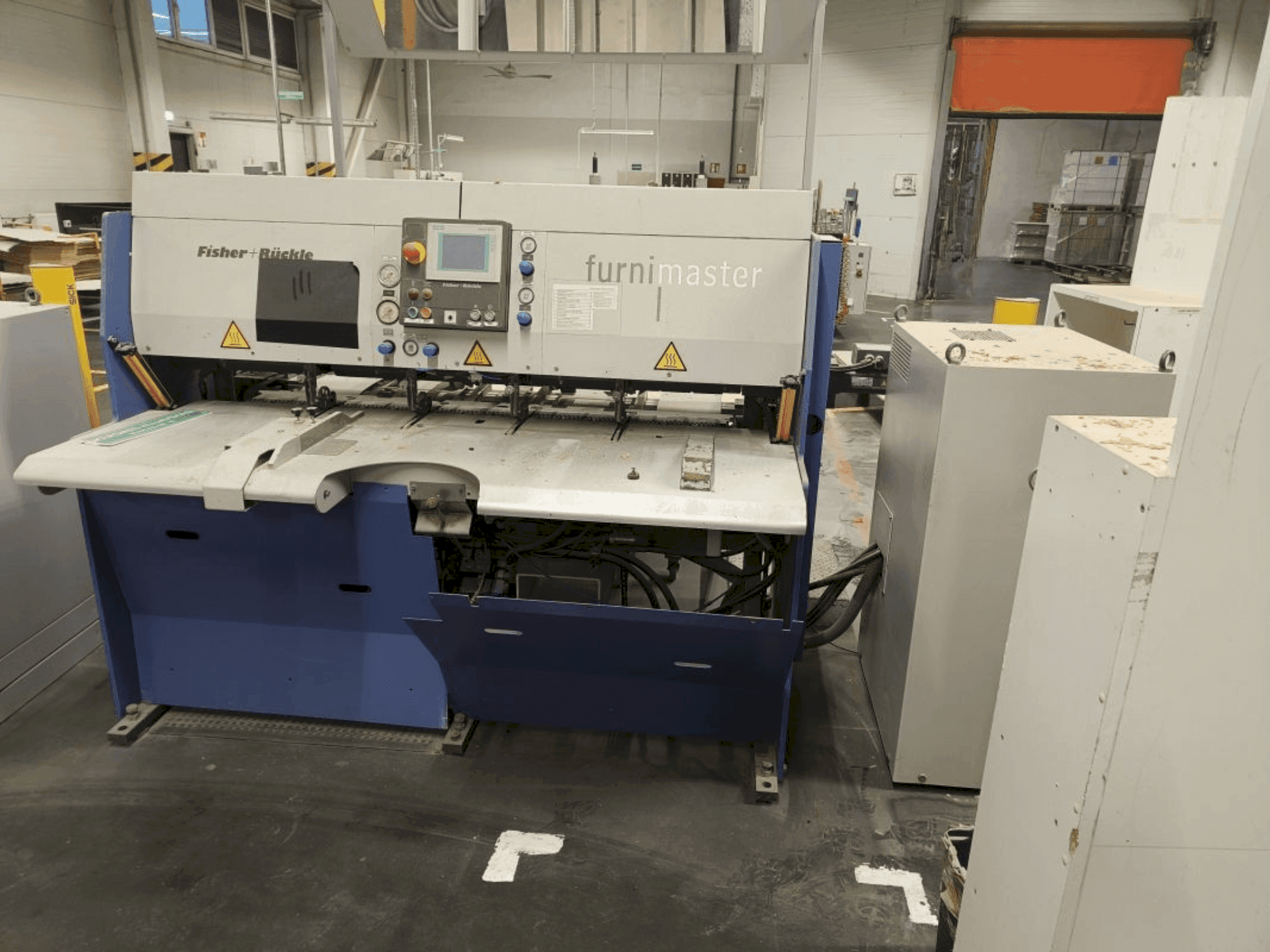 MACHINE_IMG_ALT_FRONT_VIEW