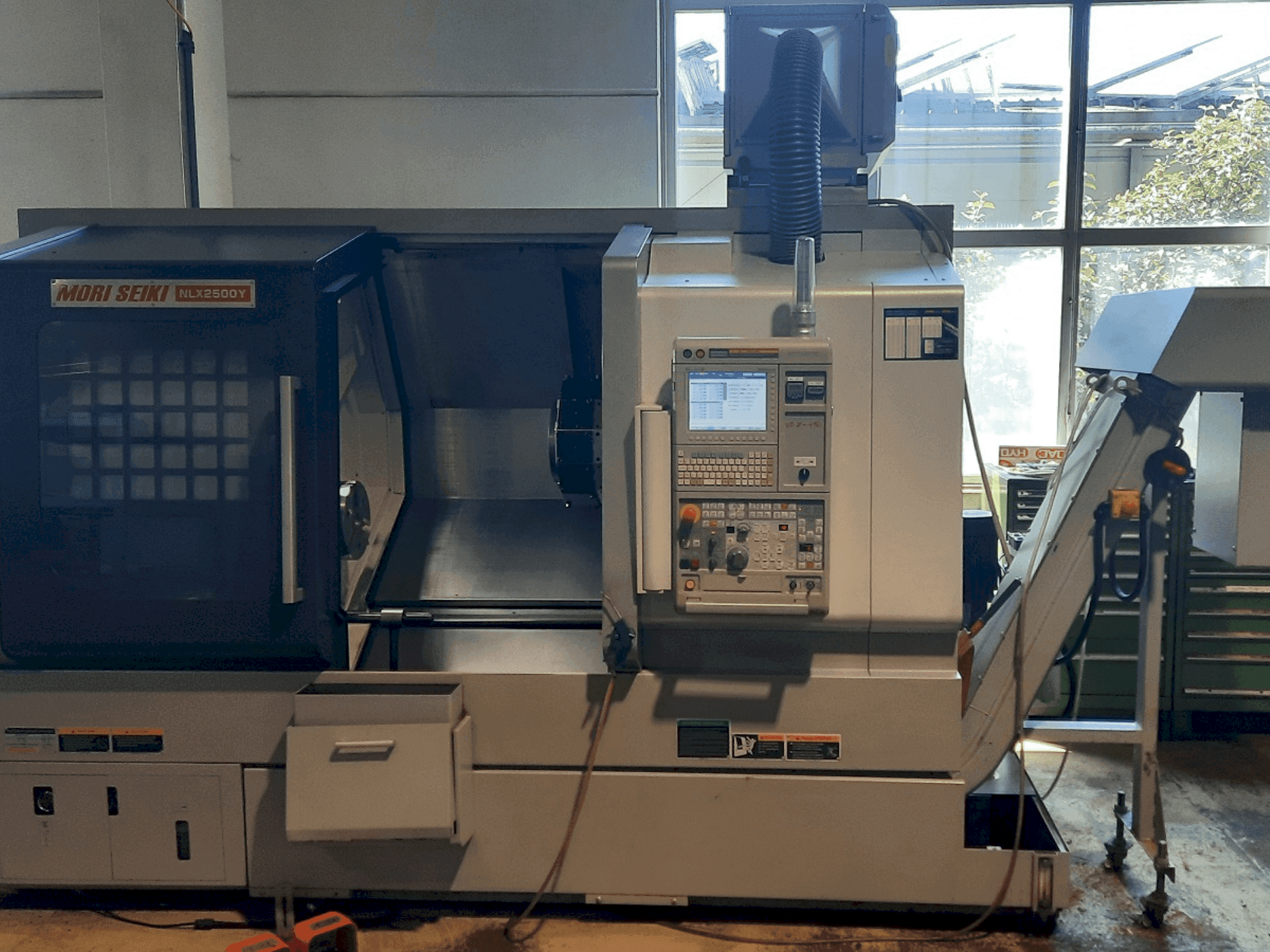 MACHINE_IMG_ALT_FRONT_VIEW