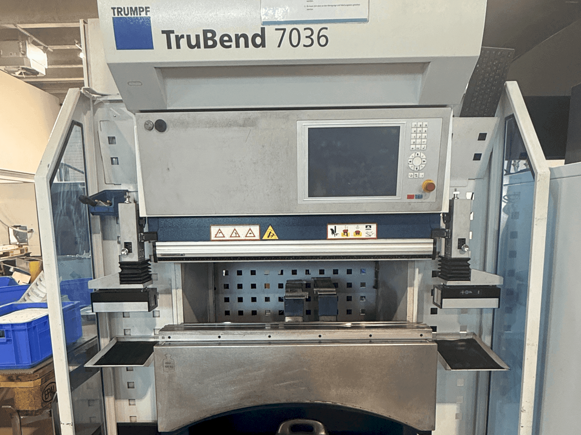 MACHINE_IMG_ALT_FRONT_VIEW