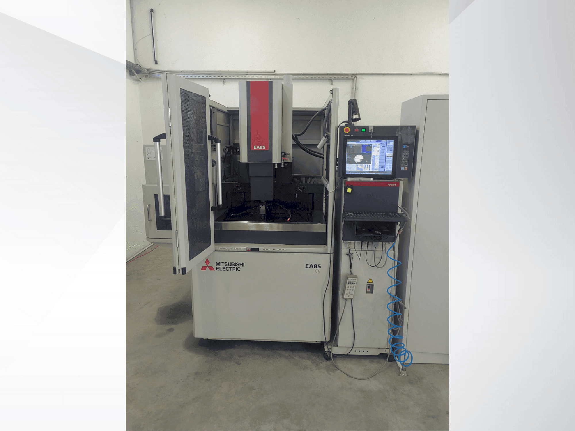 MACHINE_IMG_ALT_FRONT_VIEW