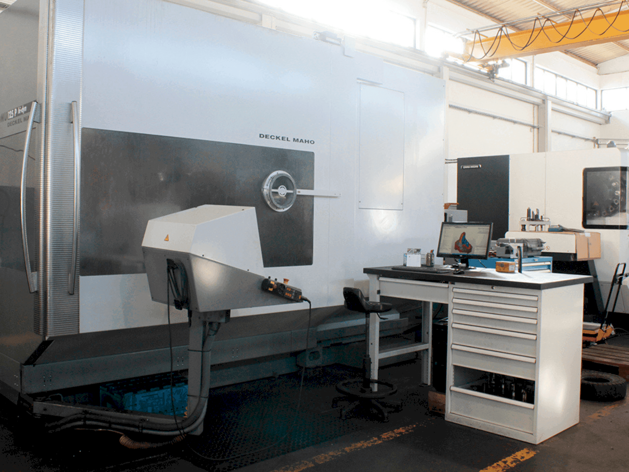 MACHINE_IMG_ALT_FRONT_VIEW