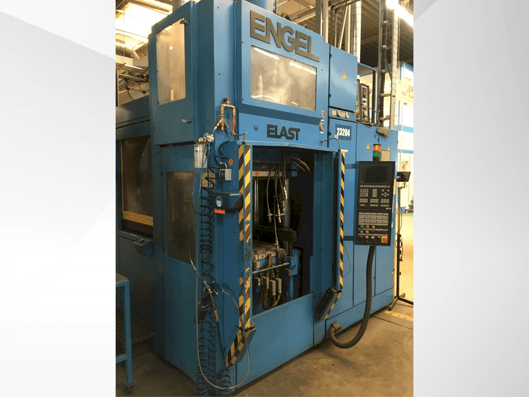 MACHINE_IMG_ALT_FRONT_VIEW