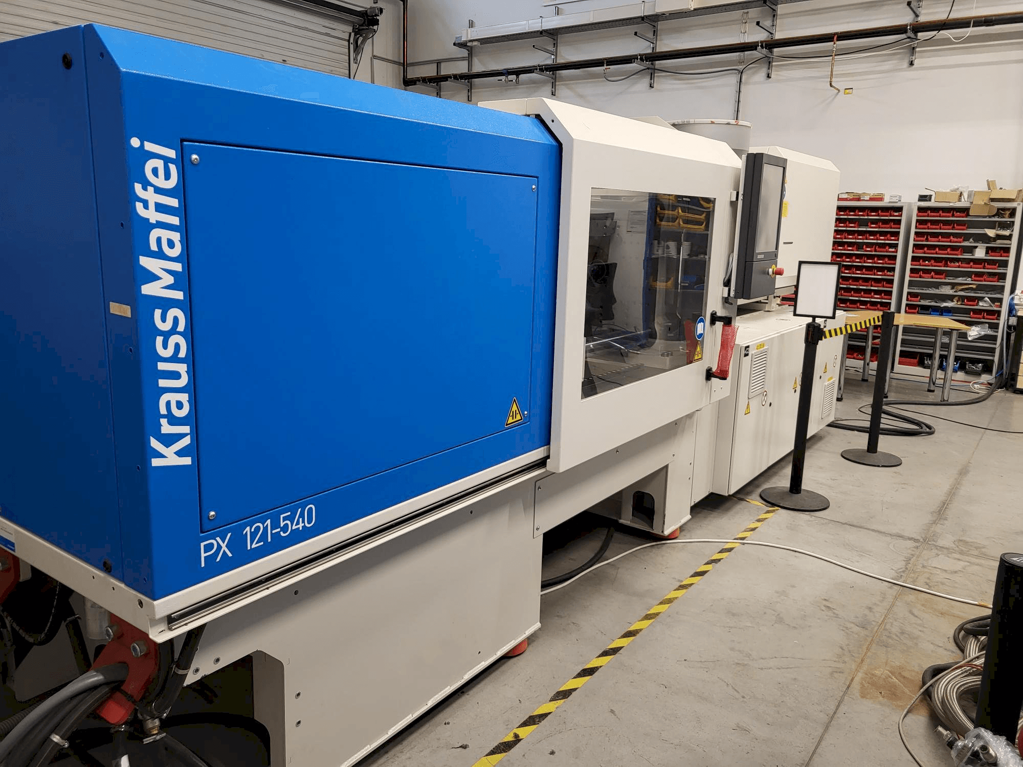 MACHINE_IMG_ALT_LEFT_SIDE_VIEW