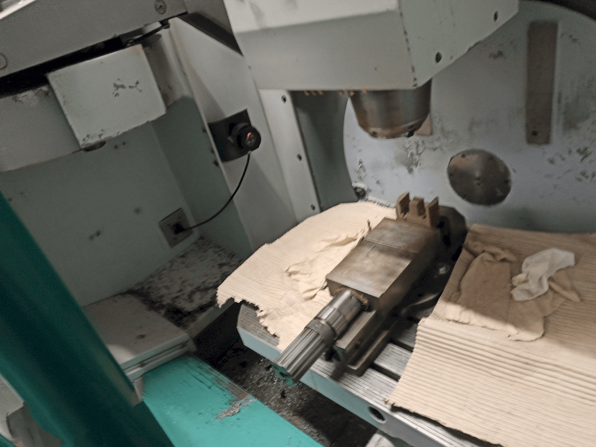 MACHINE_IMG_ALT_WORKING_ROOM