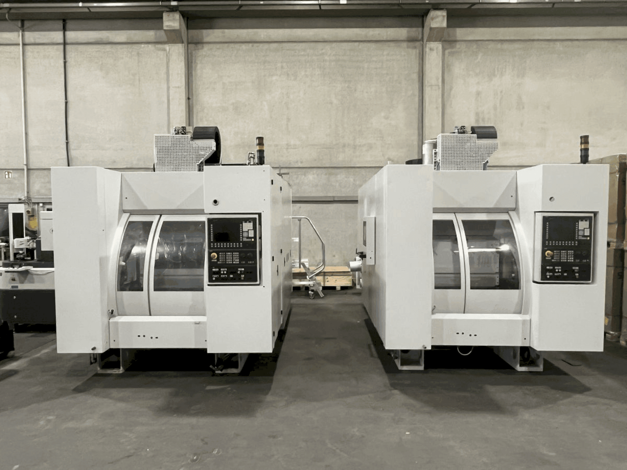 MACHINE_IMG_ALT_FRONT_VIEW