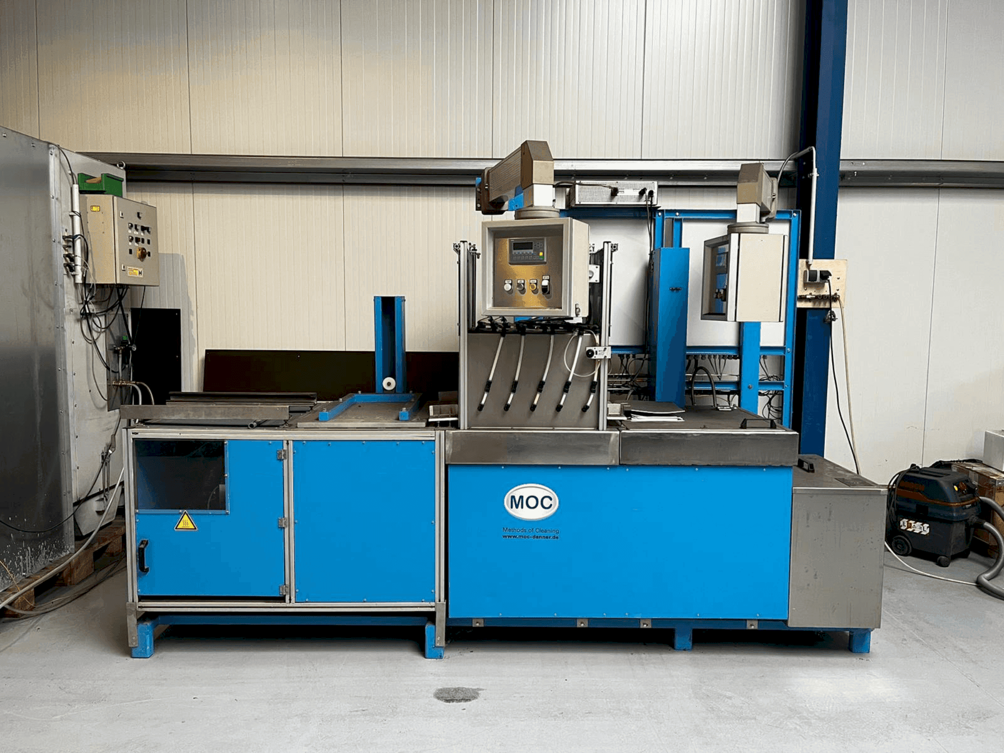 MACHINE_IMG_ALT_FRONT_VIEW