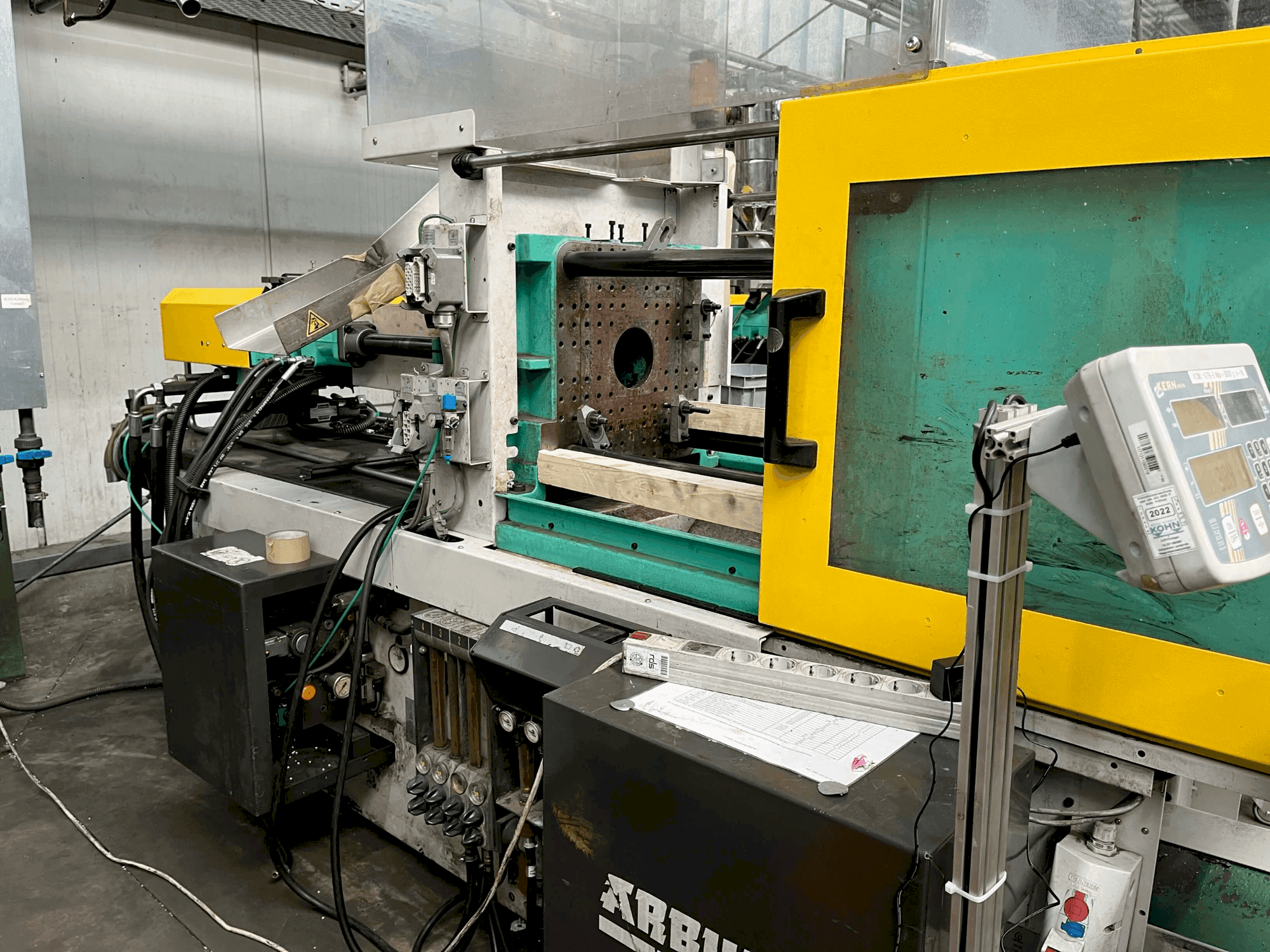 MACHINE_IMG_ALT_FRONT_VIEW