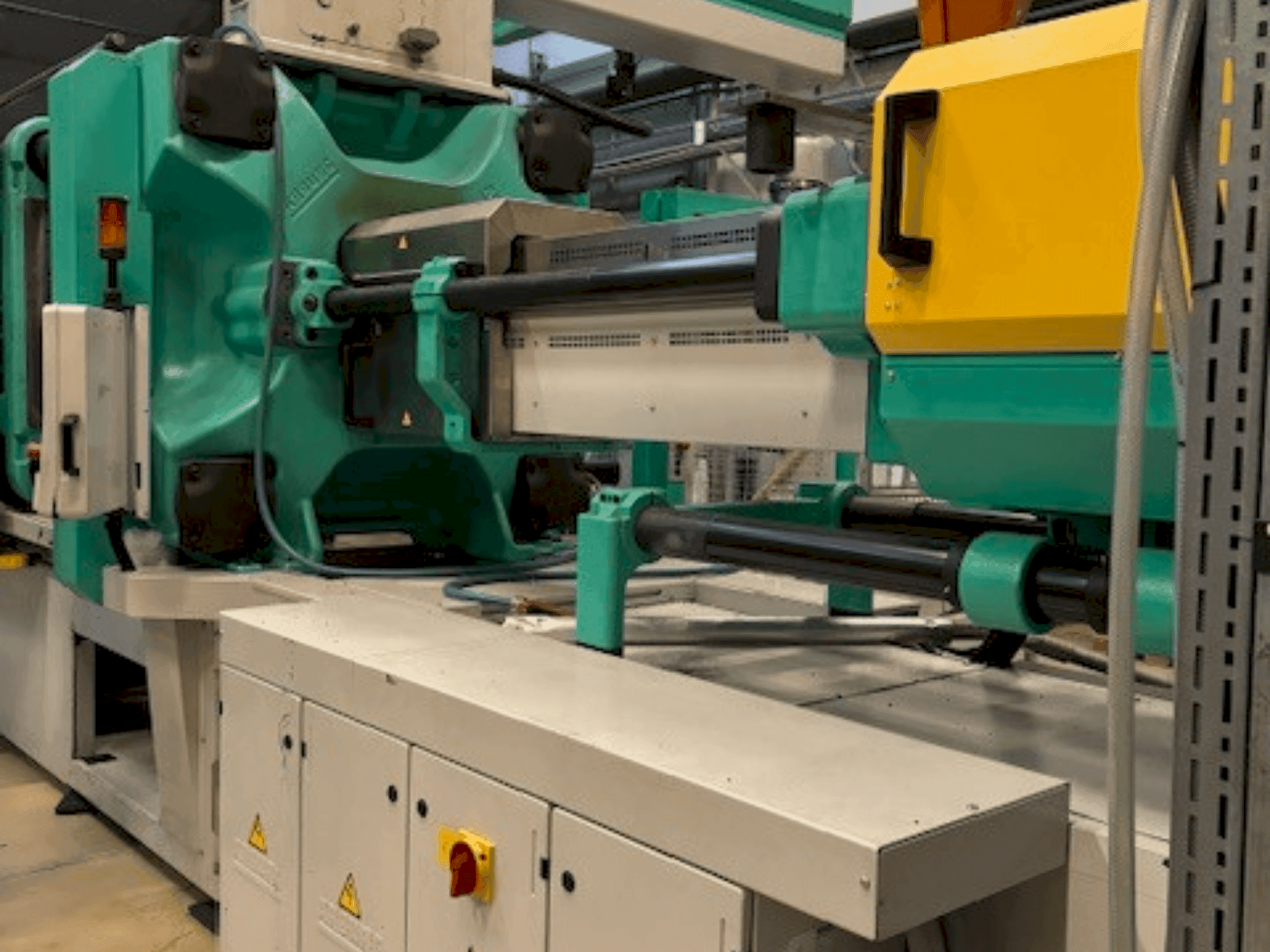 MACHINE_IMG_ALT_FRONT_VIEW