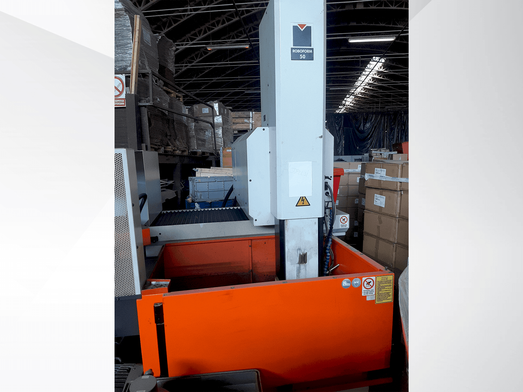 MACHINE_IMG_ALT_FRONT_VIEW