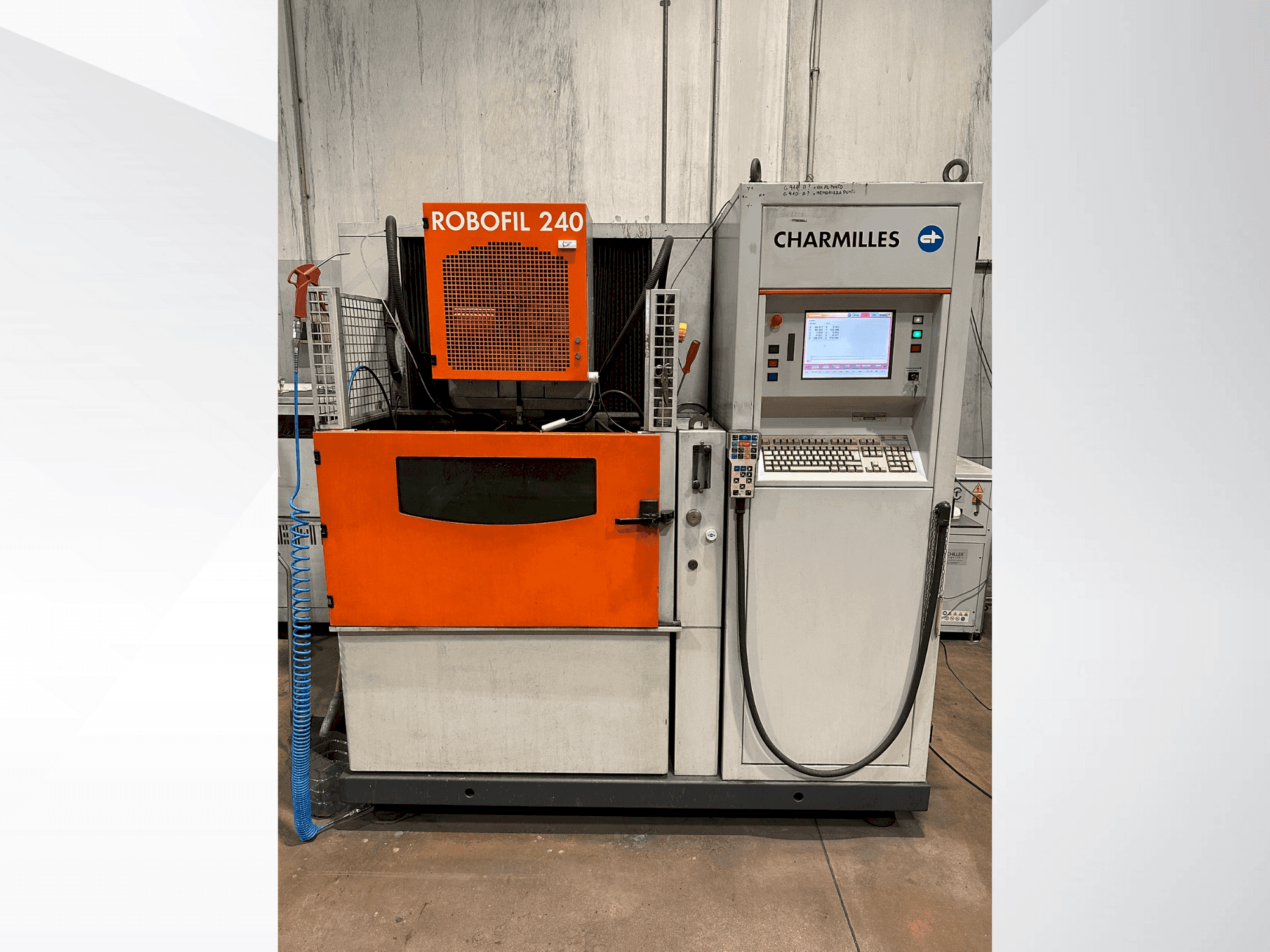 MACHINE_IMG_ALT_FRONT_VIEW