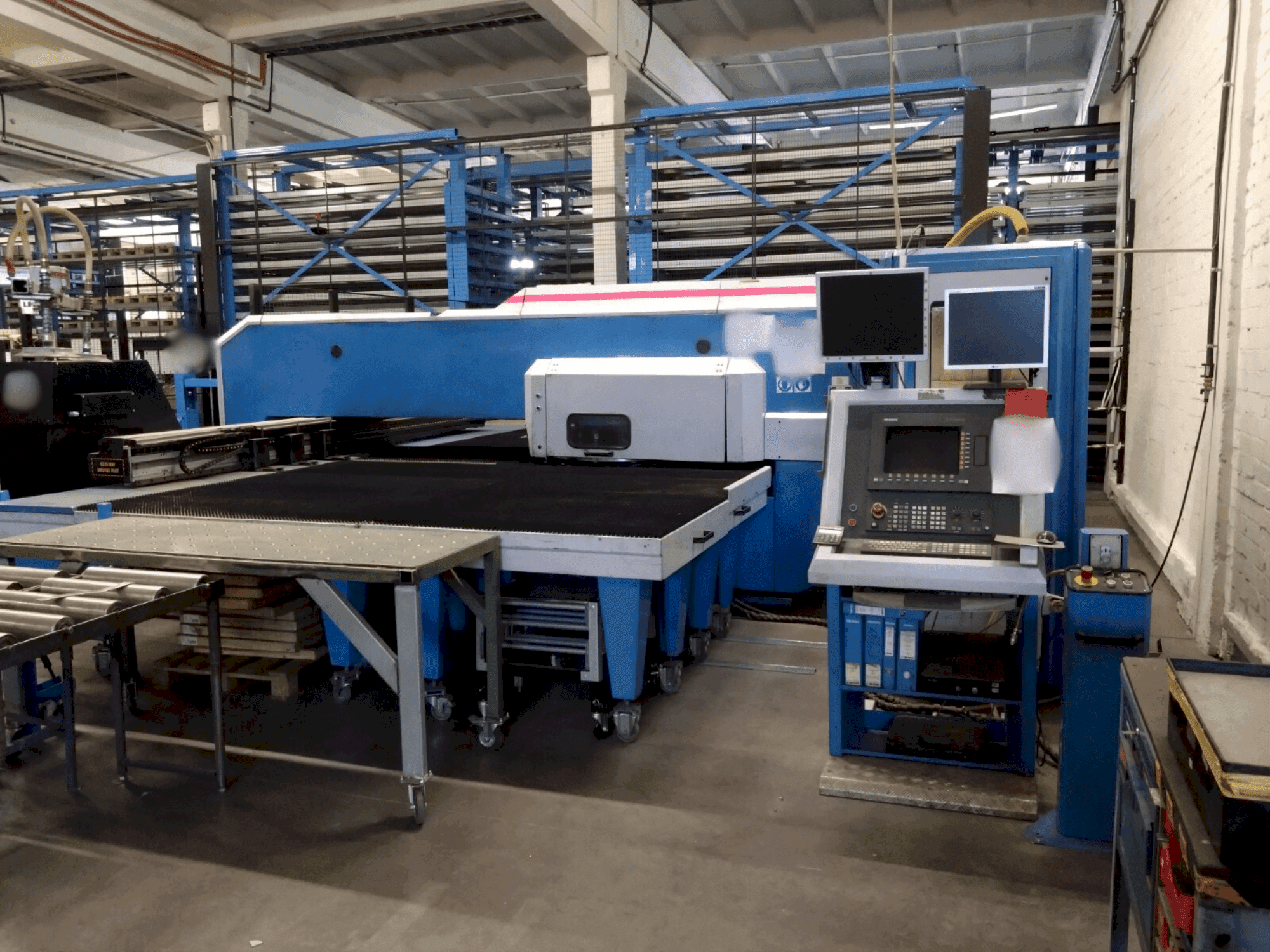 MACHINE_IMG_ALT_FRONT_VIEW