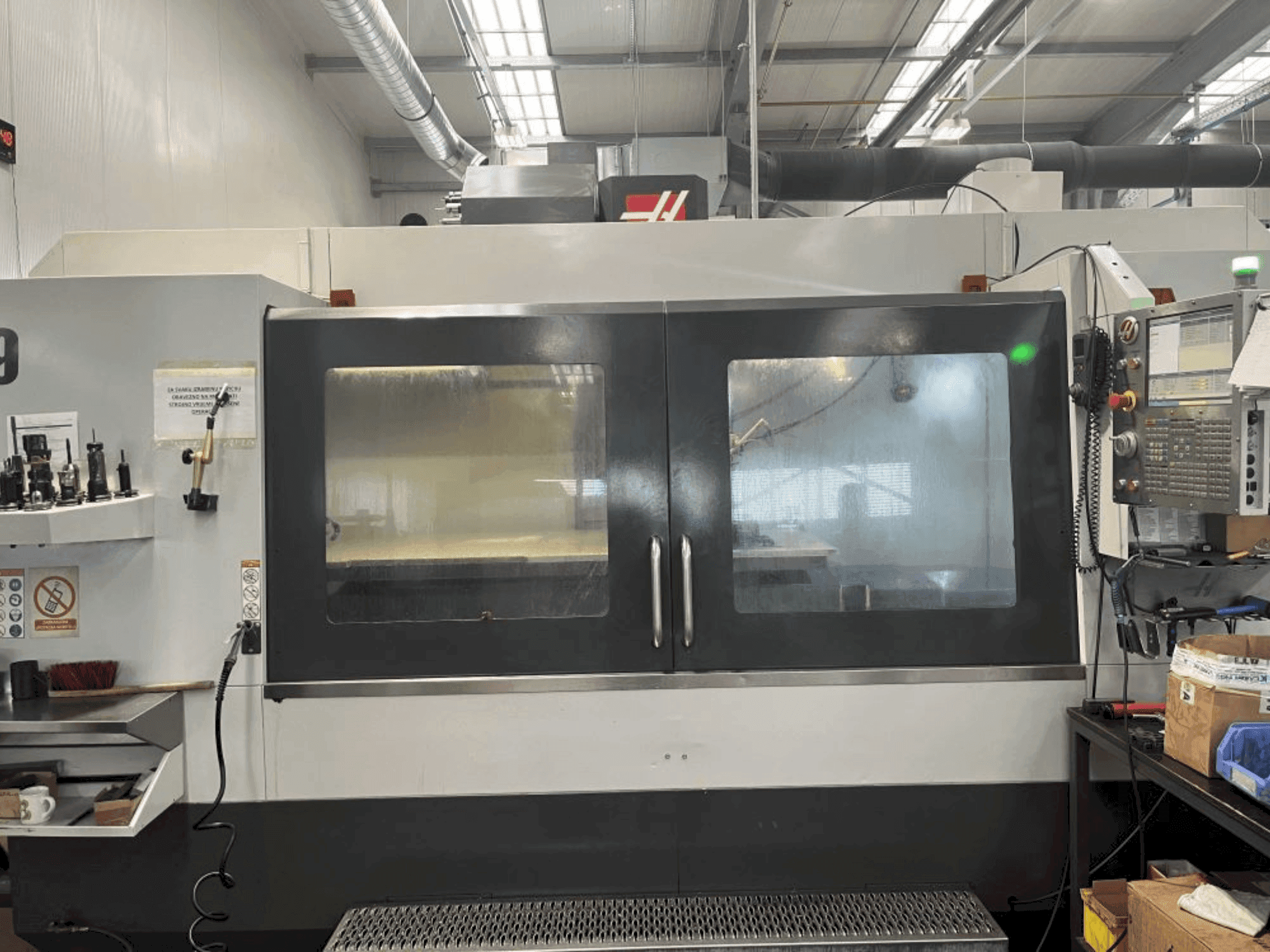 MACHINE_IMG_ALT_FRONT_VIEW