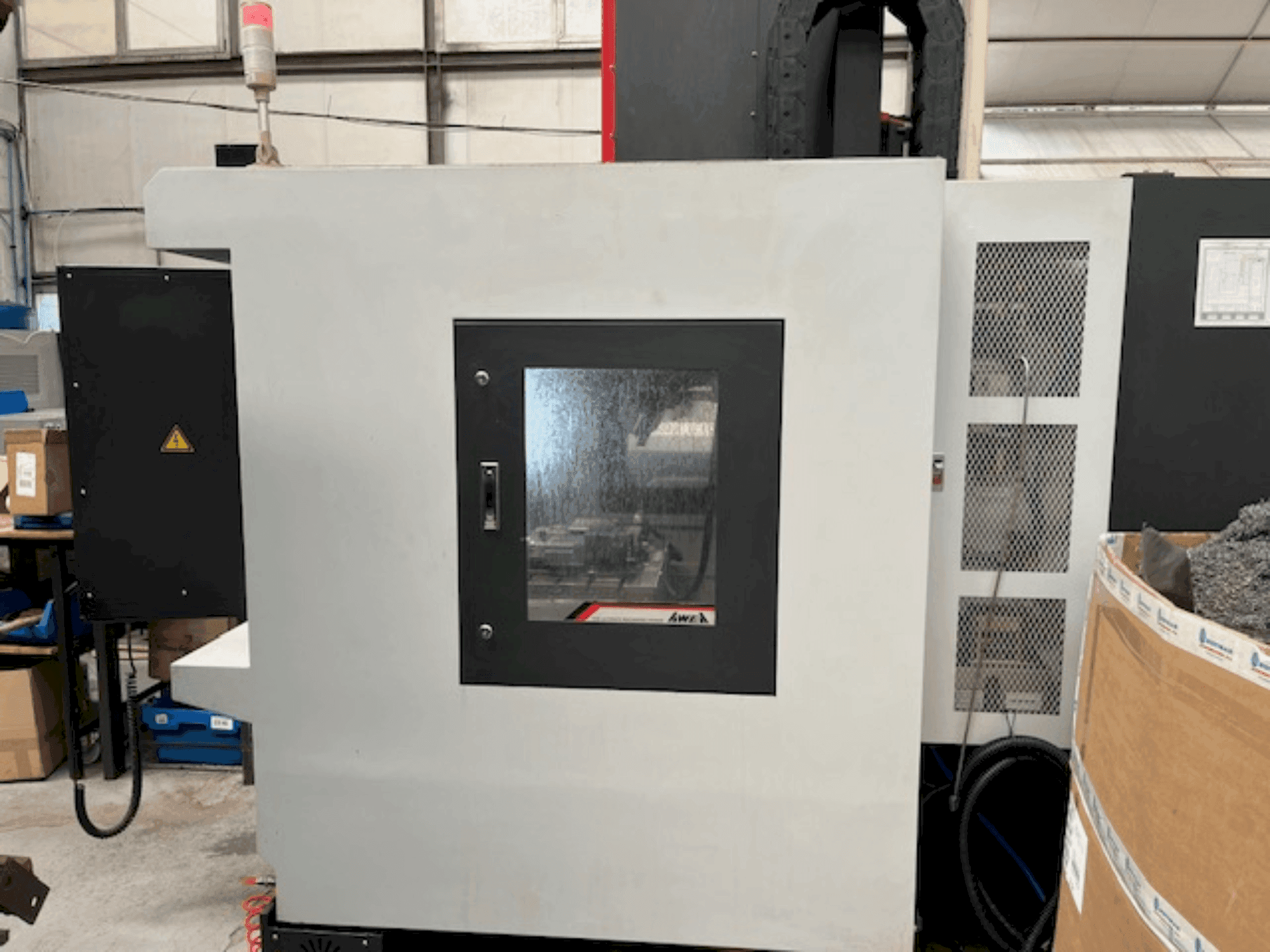 MACHINE_IMG_ALT_FRONT_VIEW