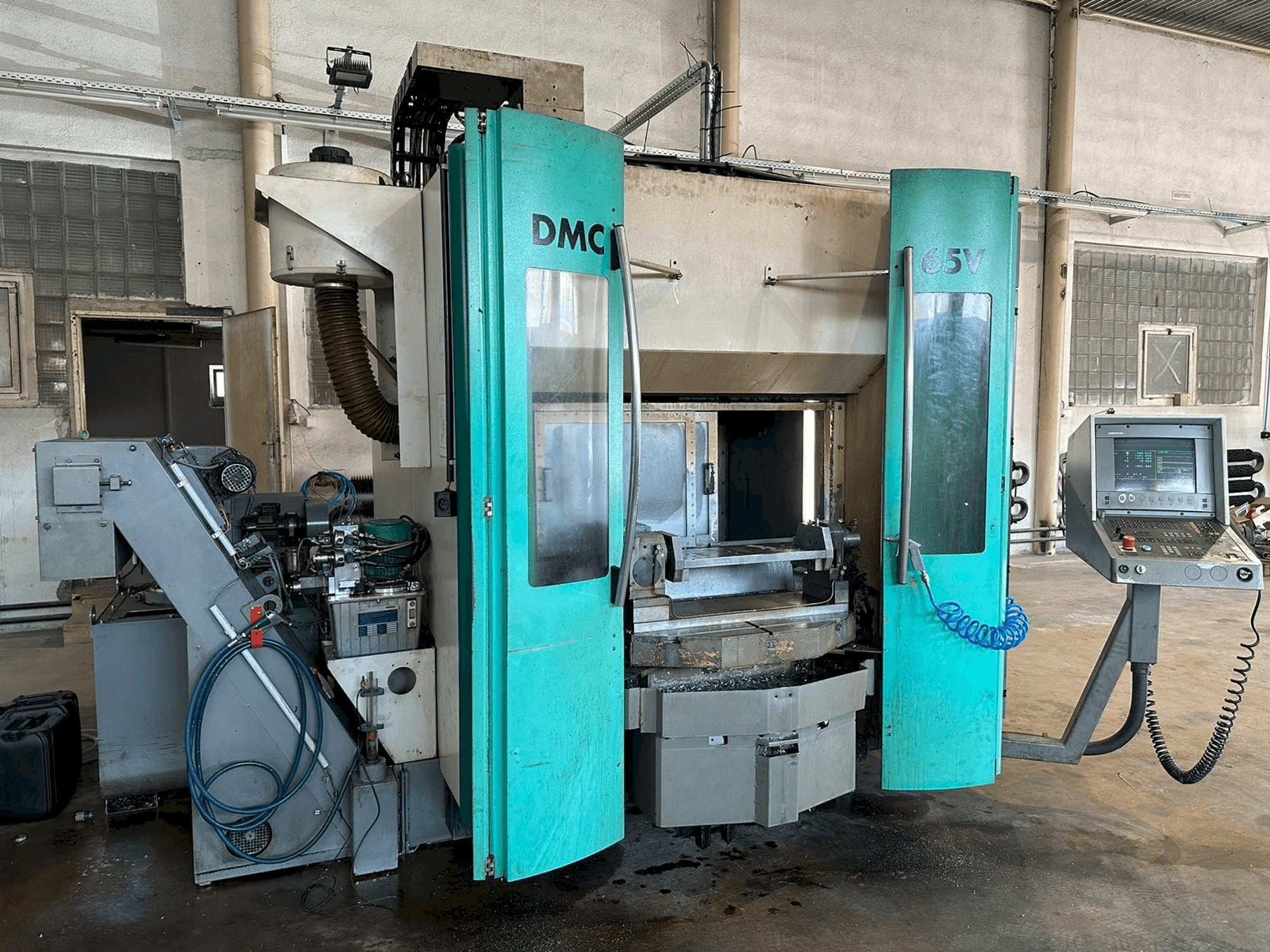 MACHINE_IMG_ALT_FRONT_VIEW