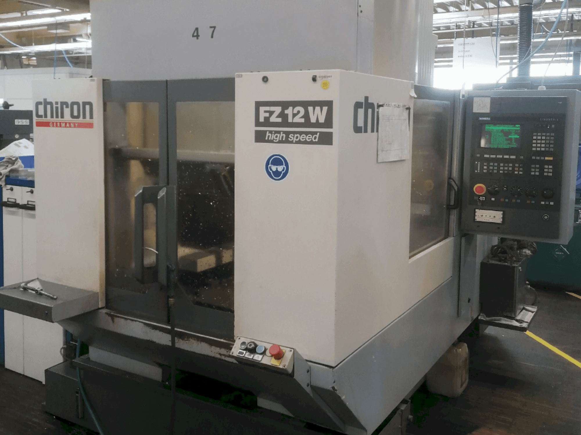 MACHINE_IMG_ALT_FRONT_VIEW
