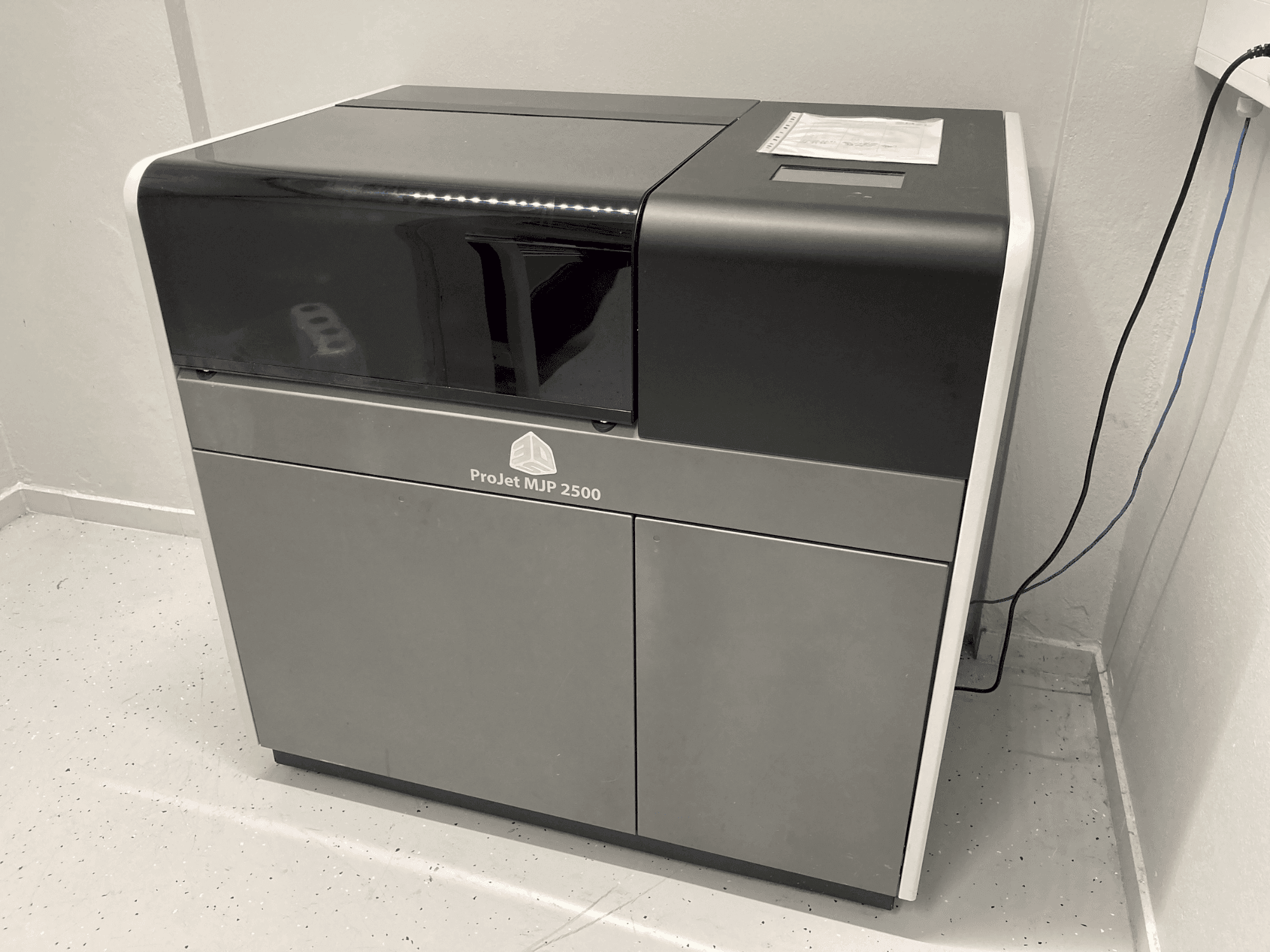 MACHINE_IMG_ALT_FRONT_VIEW