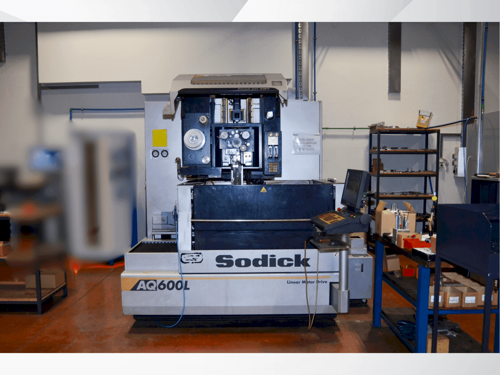 MACHINE_IMG_ALT_FRONT_VIEW