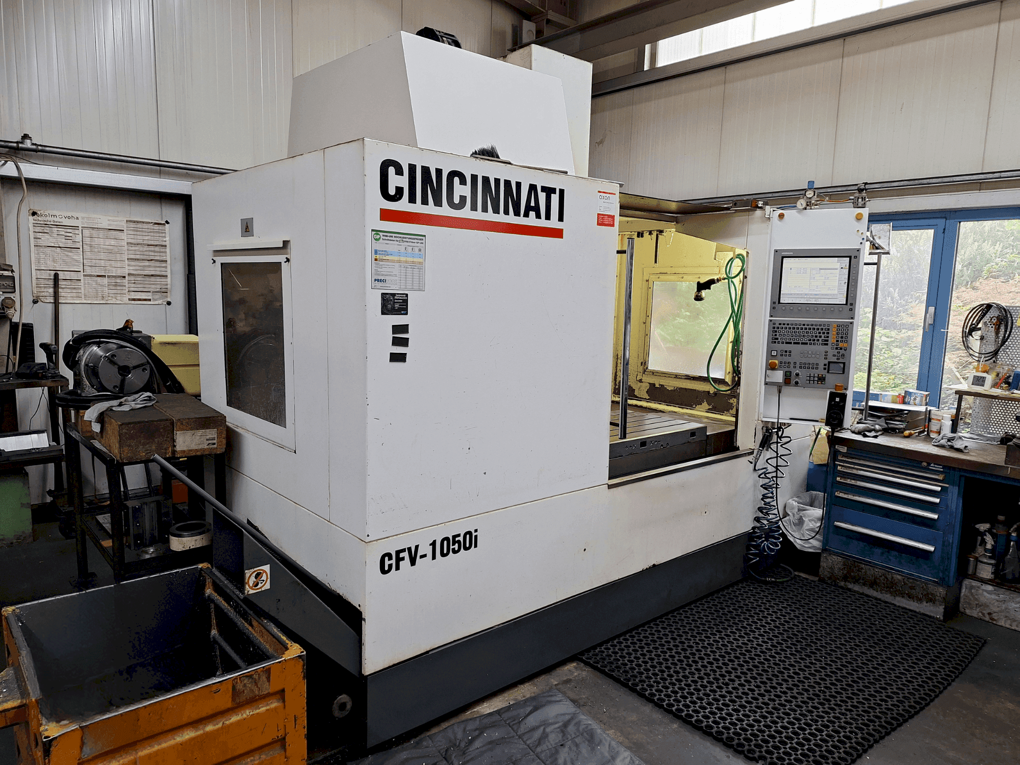 MACHINE_IMG_ALT_FRONT_VIEW