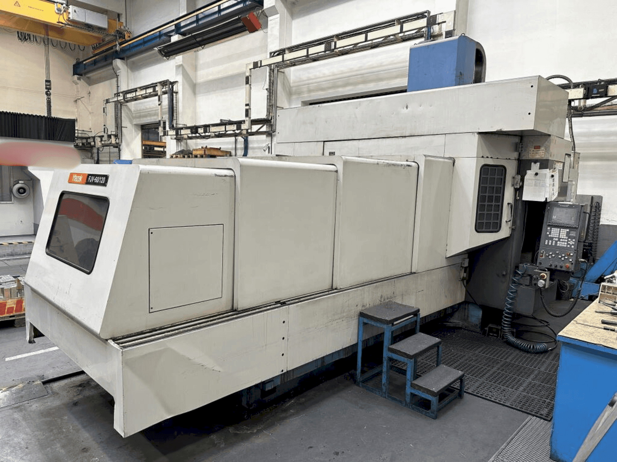 MACHINE_IMG_ALT_FRONT_VIEW