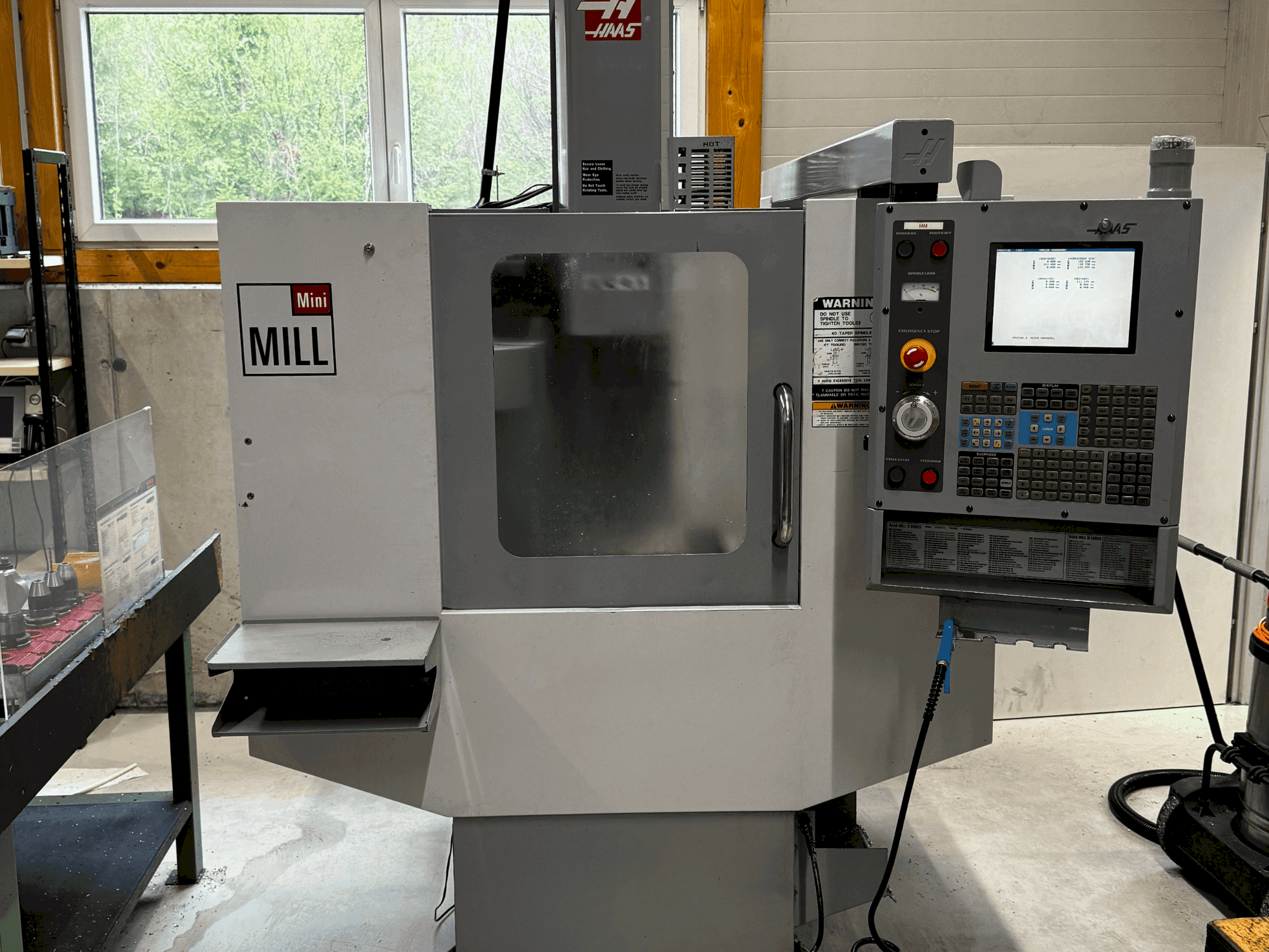 MACHINE_IMG_ALT_FRONT_VIEW