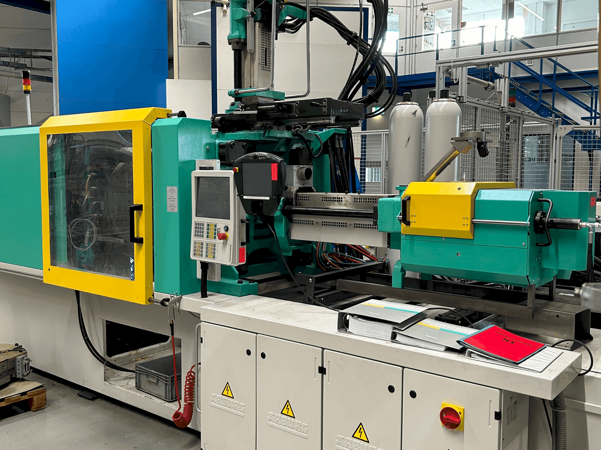 MACHINE_IMG_ALT_FRONT_VIEW