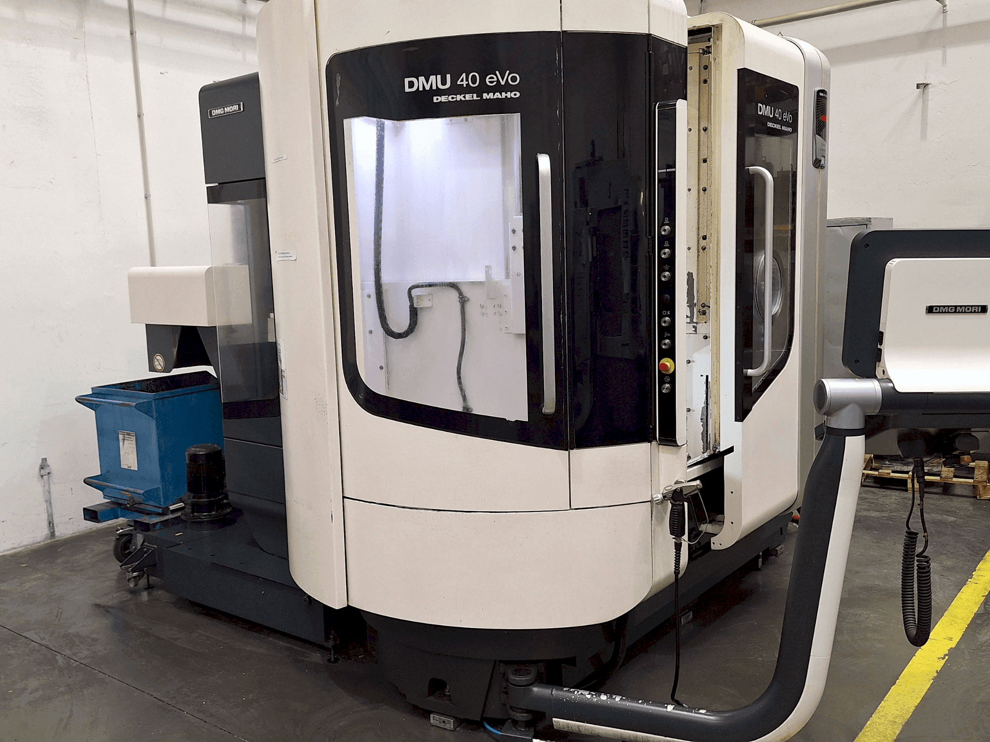 MACHINE_IMG_ALT_FRONT_VIEW