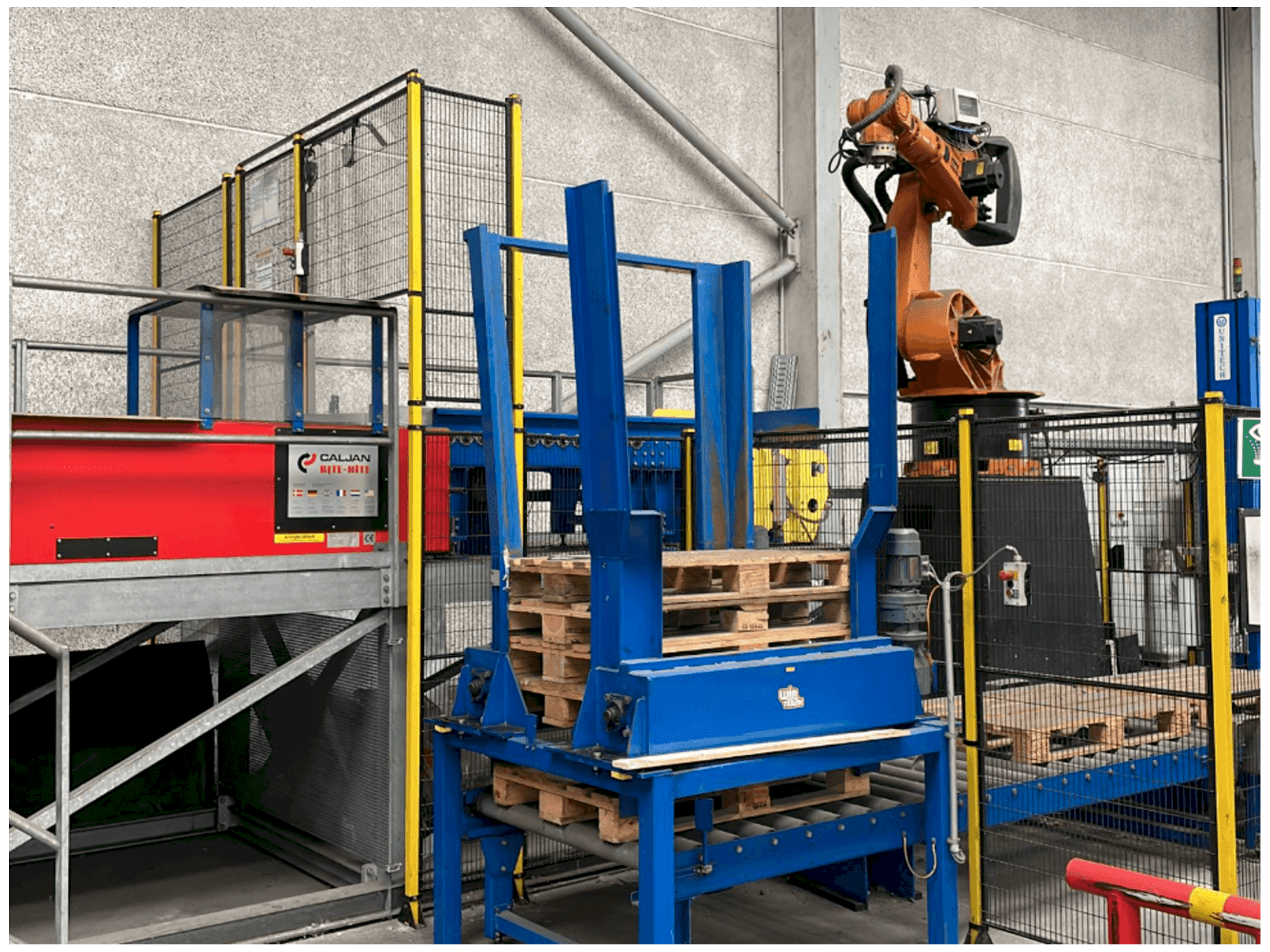 MACHINE_IMG_ALT_FRONT_VIEW