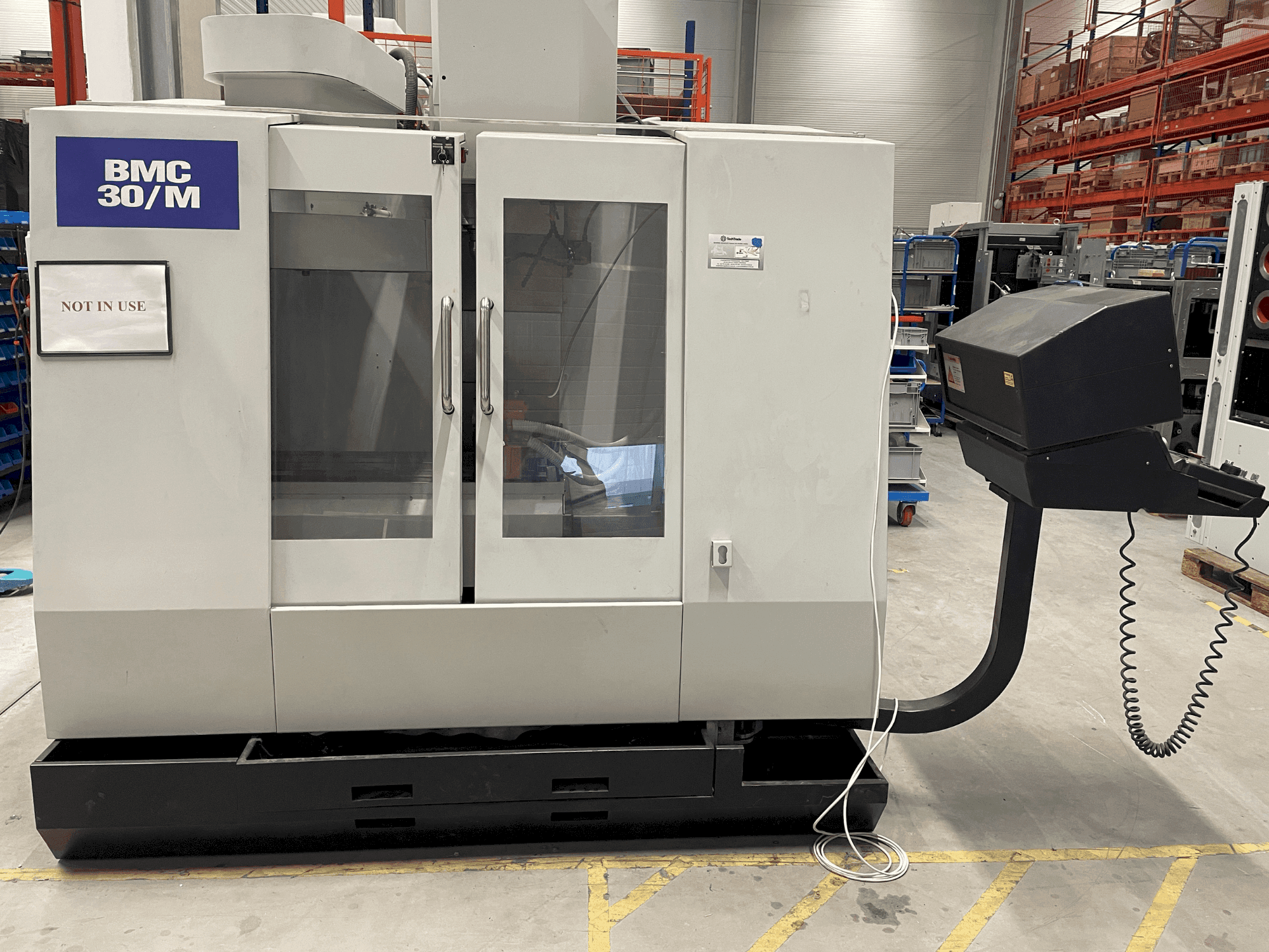 MACHINE_IMG_ALT_FRONT_VIEW