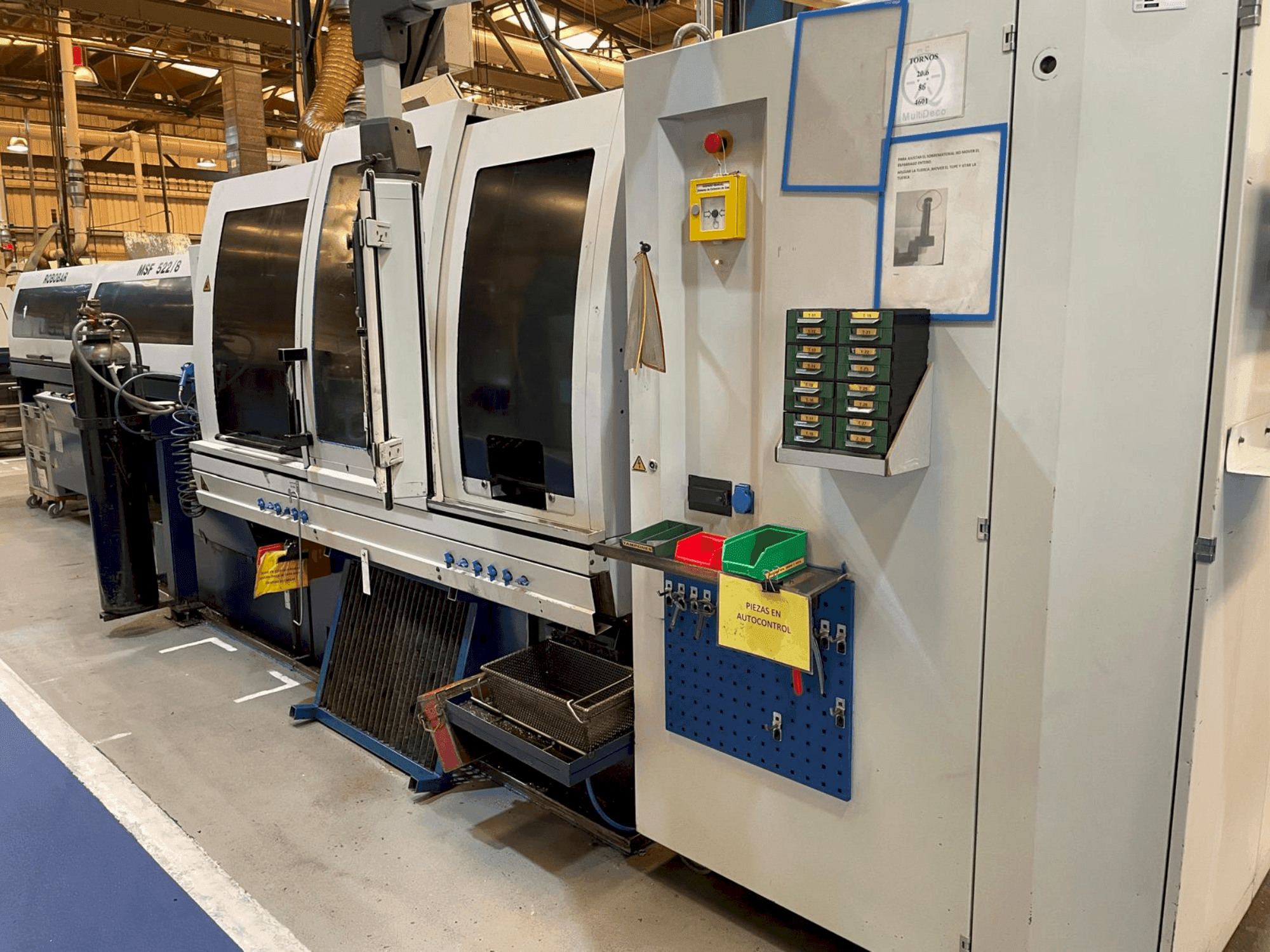 MACHINE_IMG_ALT_FRONT_VIEW