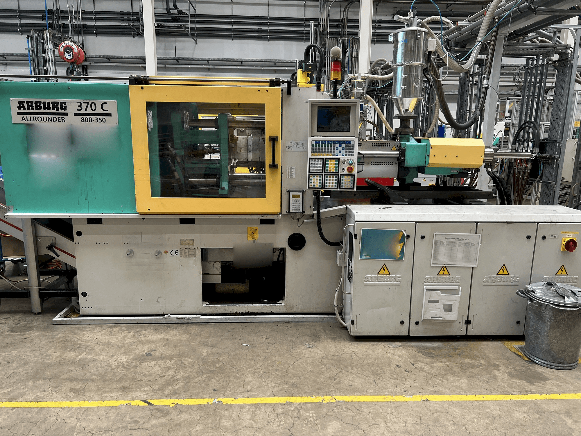 Front view of Arburg 370C-800-350 machine