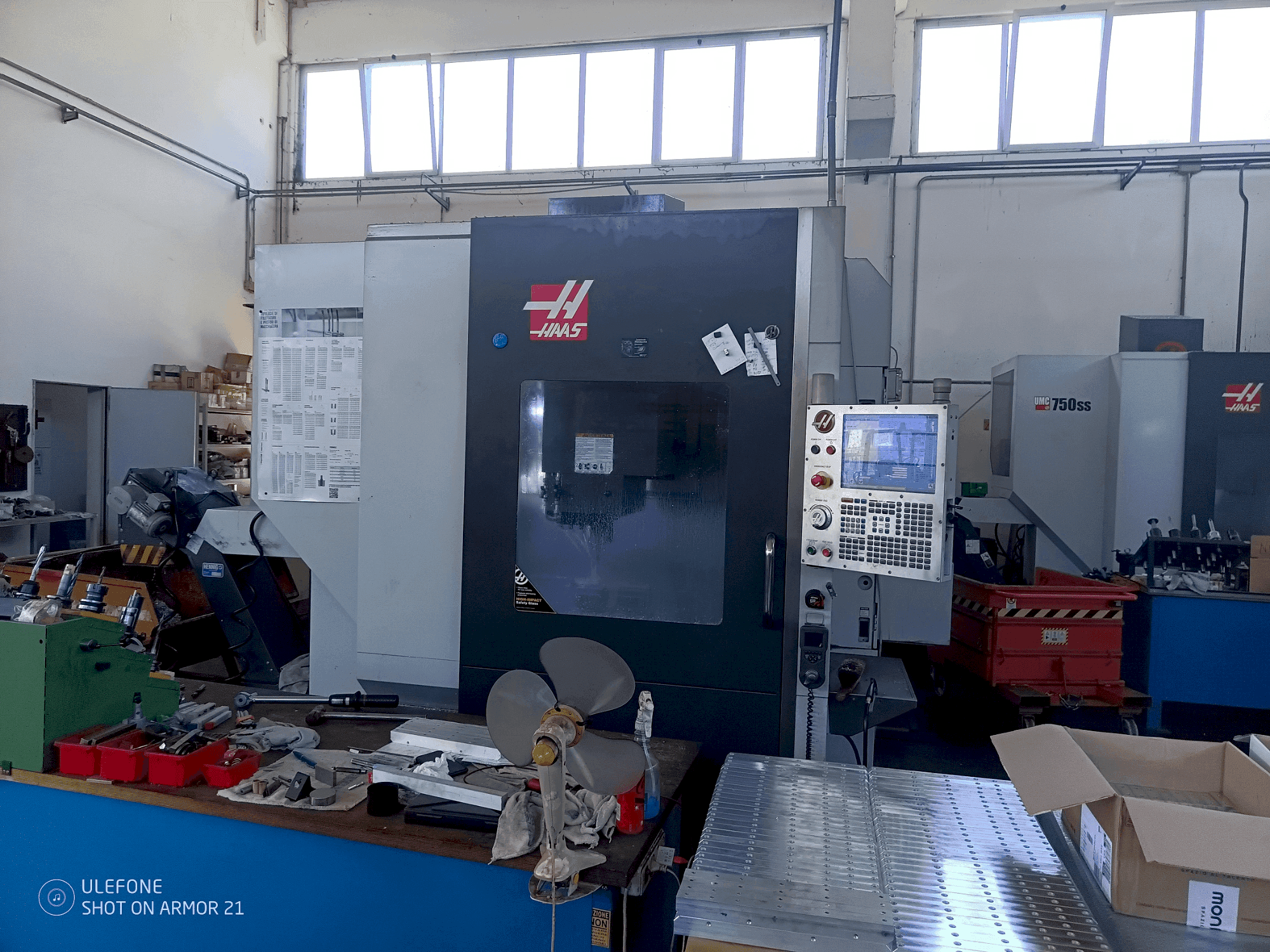 MACHINE_IMG_ALT_FRONT_VIEW