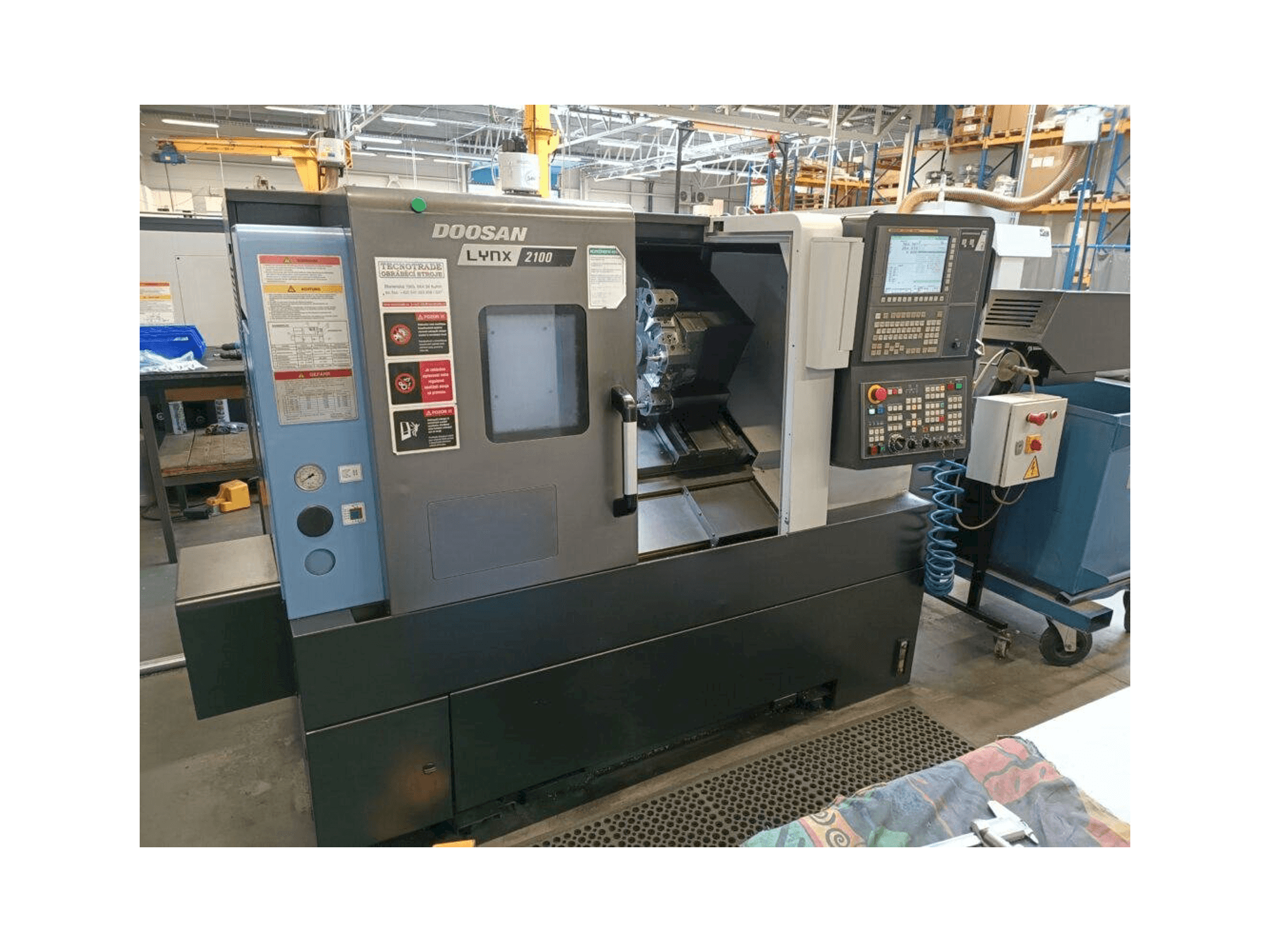 MACHINE_IMG_ALT_FRONT_VIEW