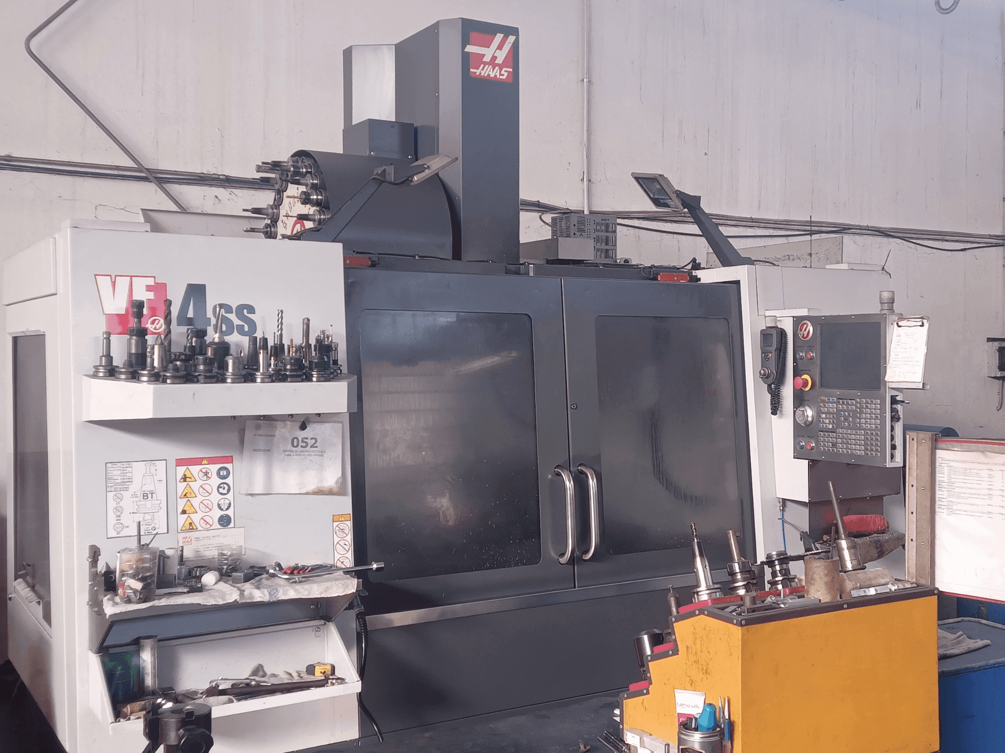 MACHINE_IMG_ALT_FRONT_VIEW