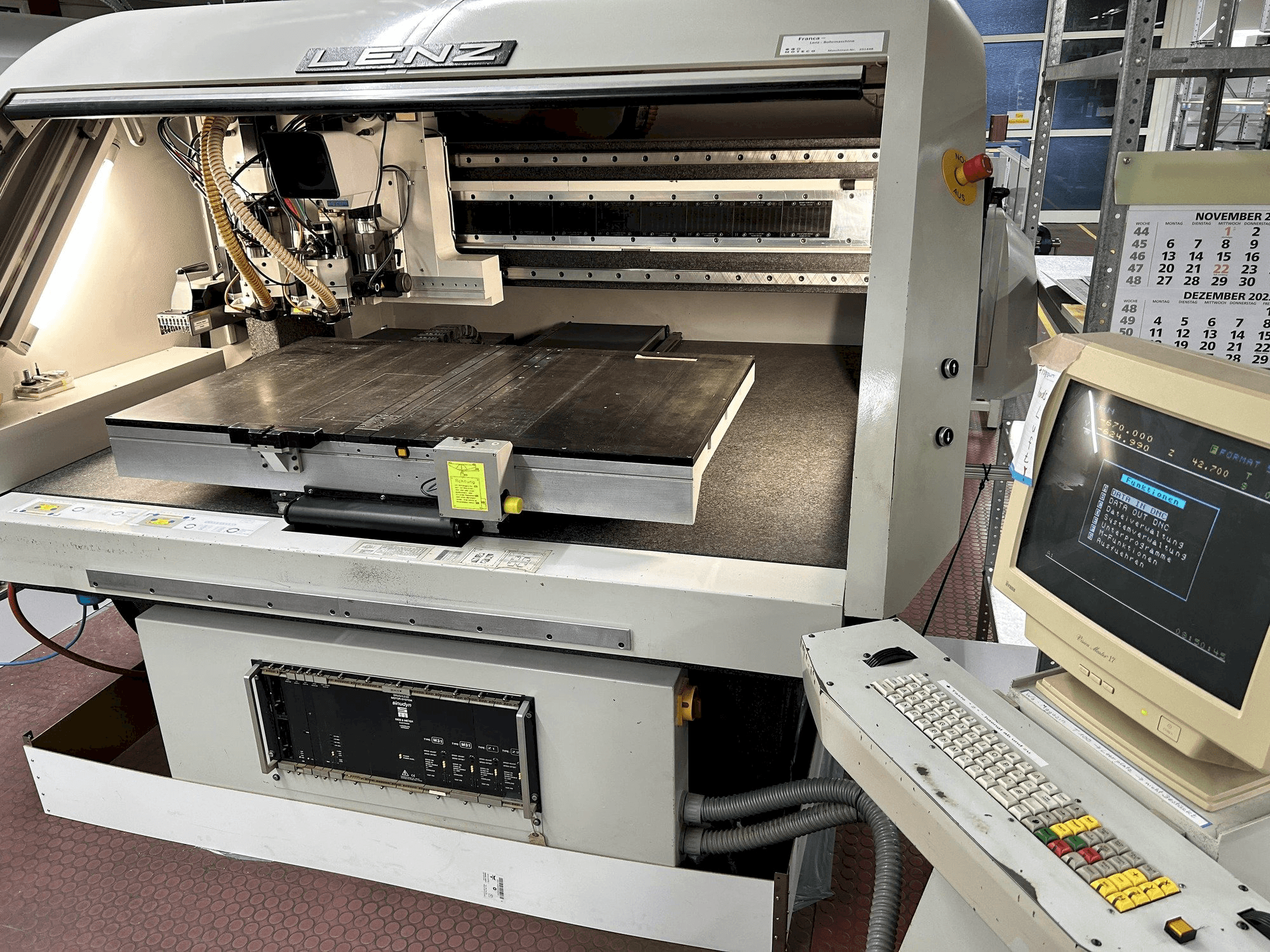 MACHINE_IMG_ALT_FRONT_VIEW
