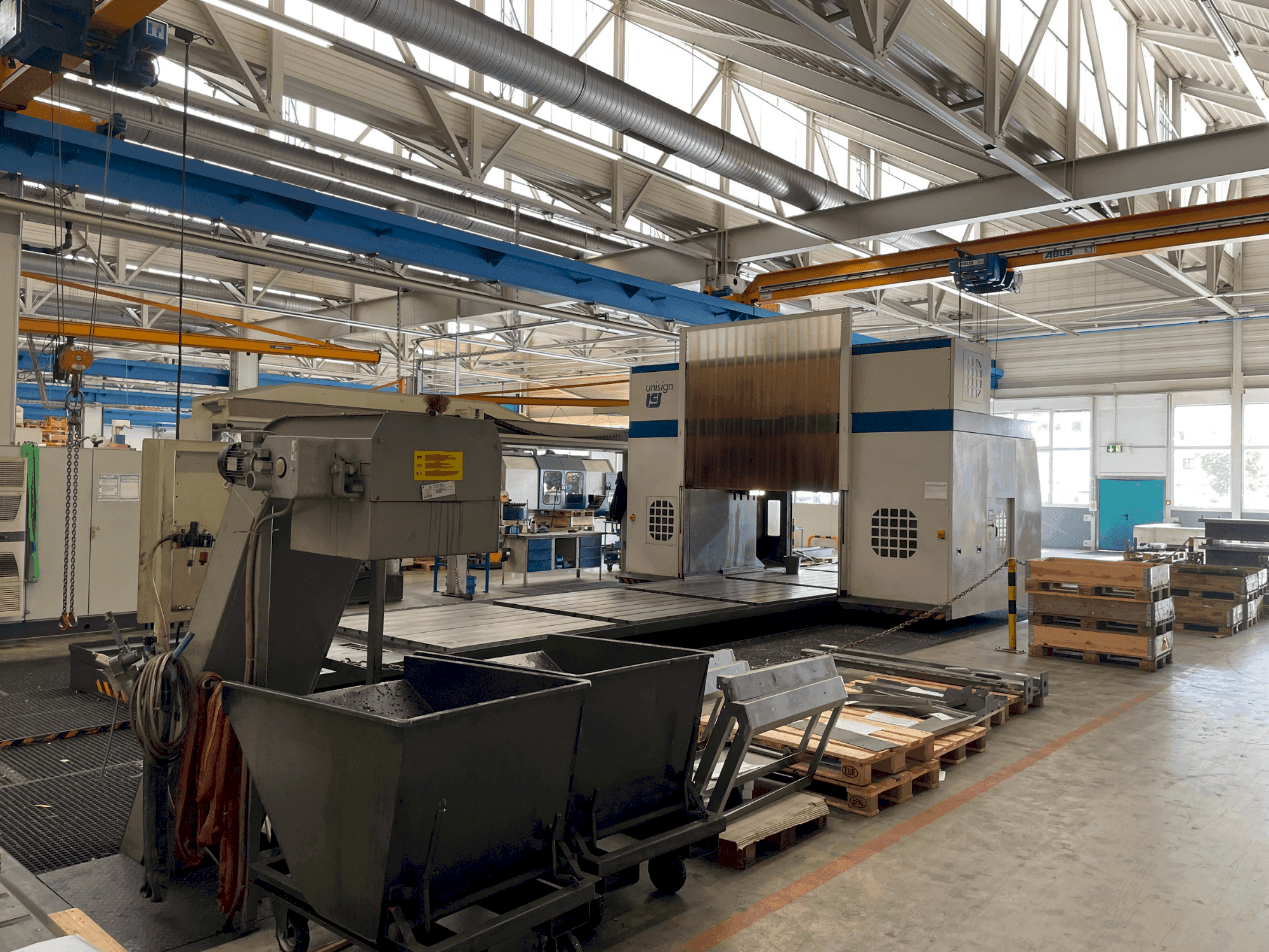 MACHINE_IMG_ALT_FRONT_VIEW