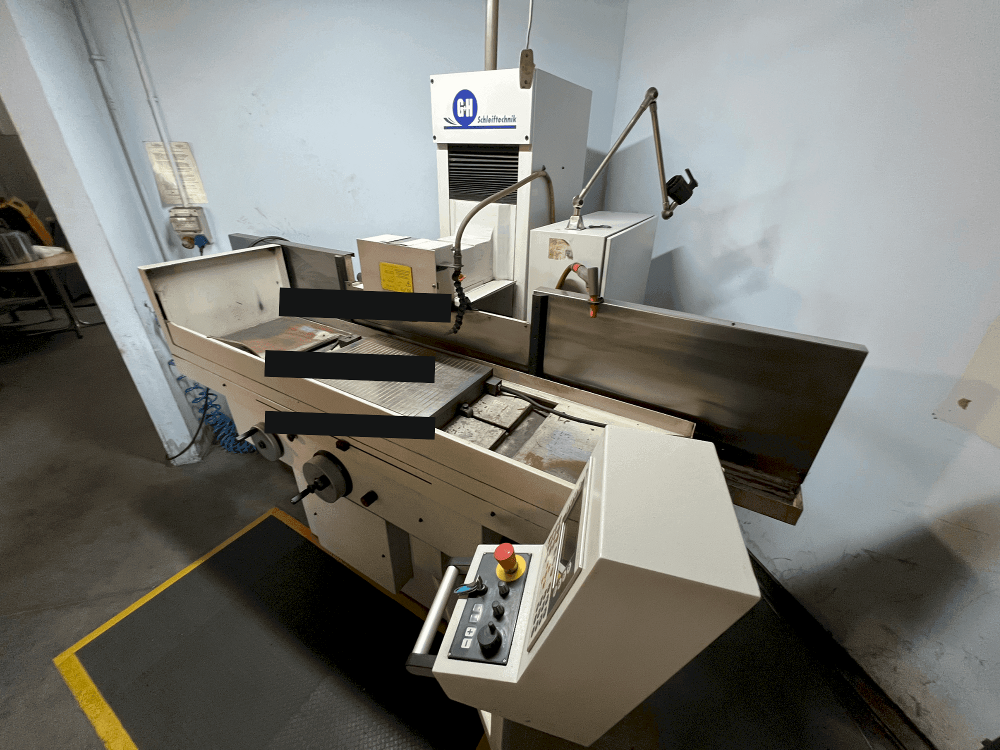 MACHINE_IMG_ALT_FRONT_VIEW