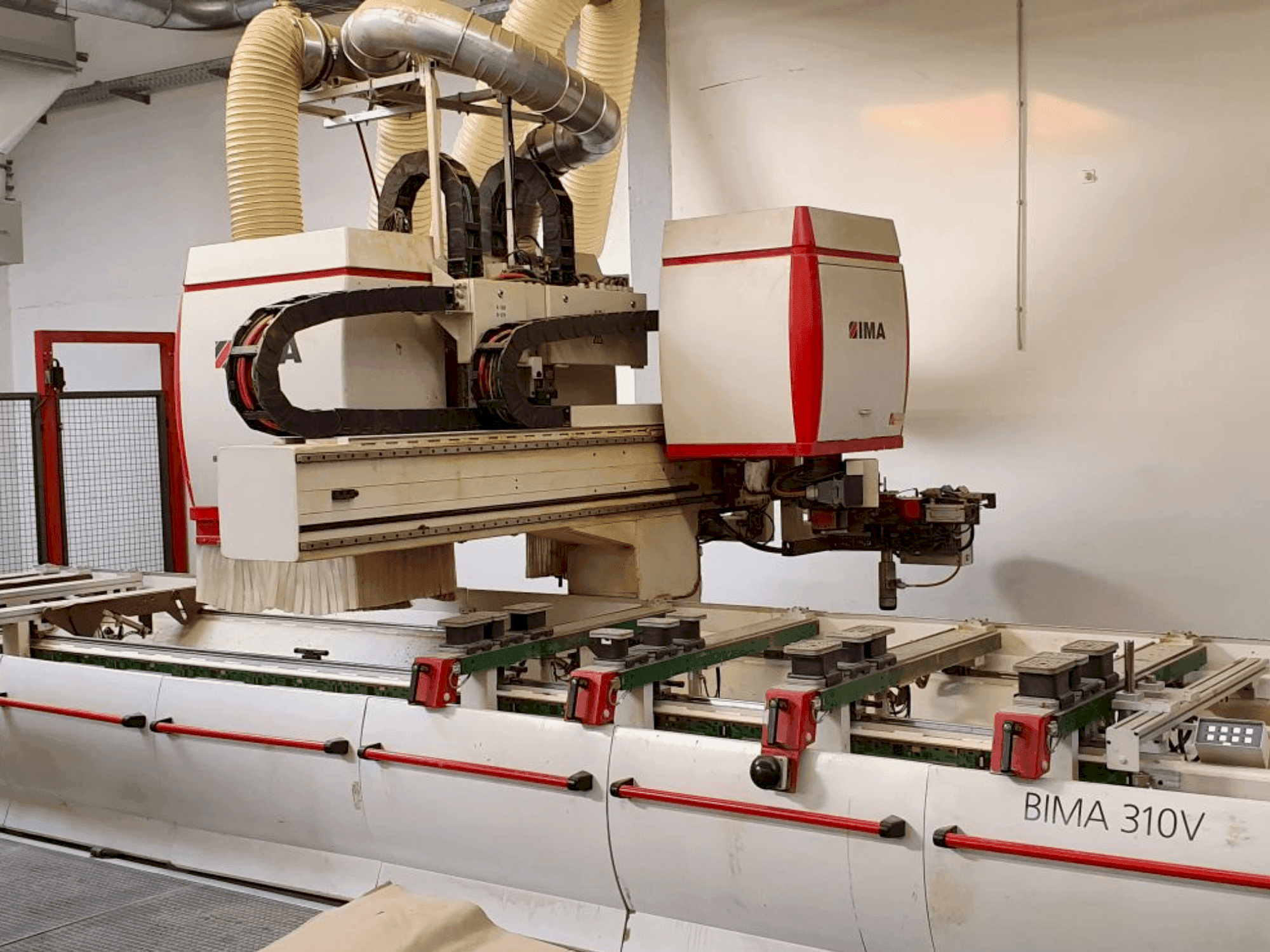 MACHINE_IMG_ALT_FRONT_VIEW