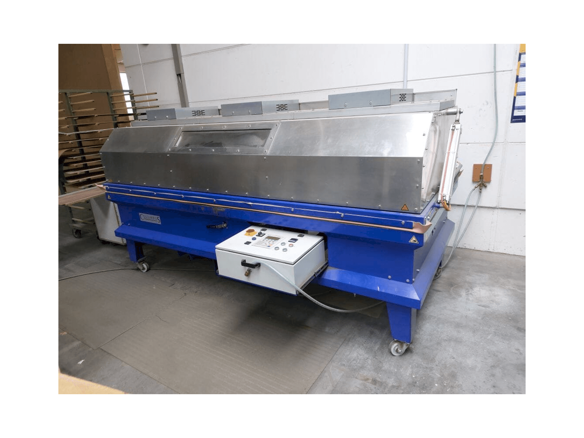 MACHINE_IMG_ALT_FRONT_VIEW