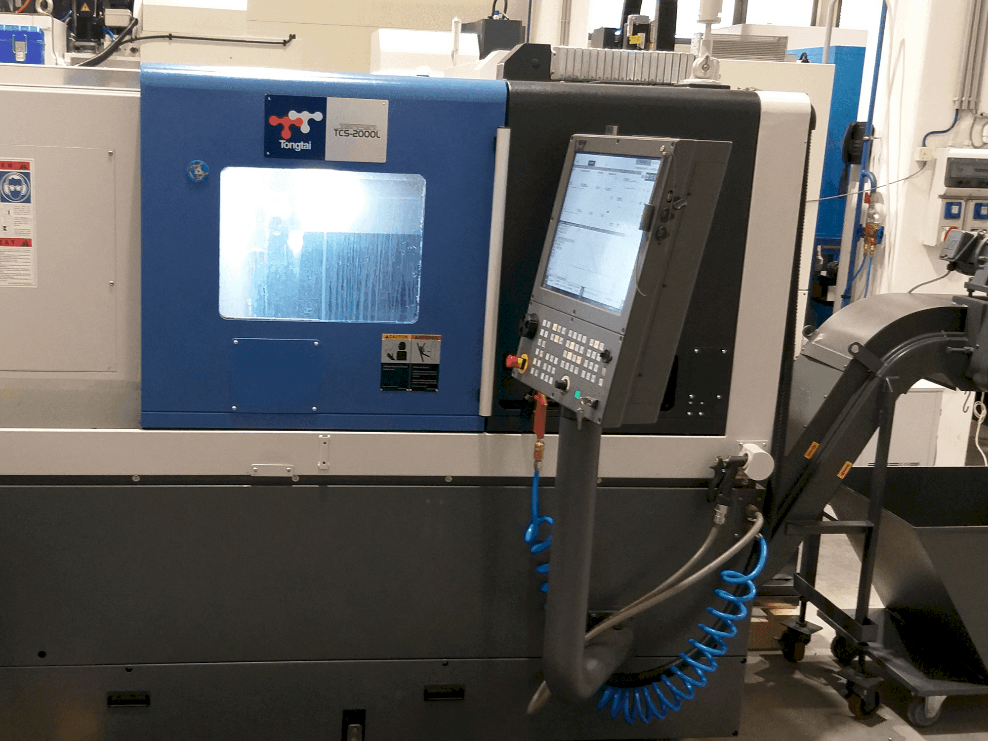 MACHINE_IMG_ALT_FRONT_VIEW