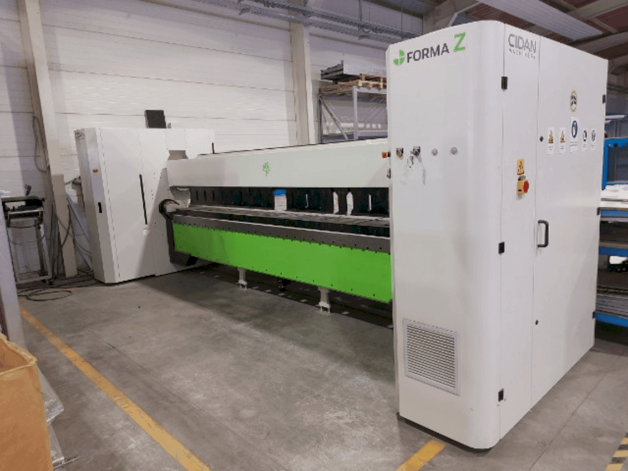 MACHINE_IMG_ALT_FRONT_VIEW