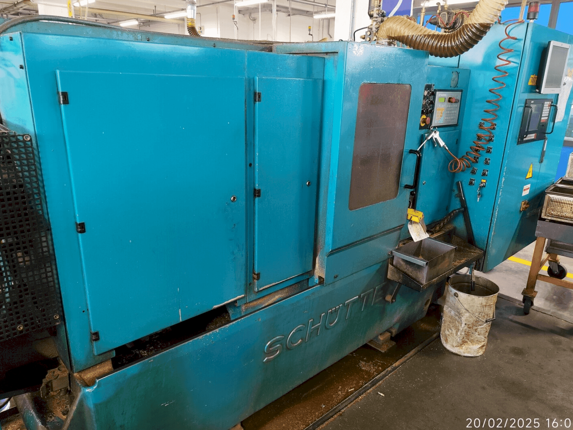 MACHINE_IMG_ALT_FRONT_VIEW